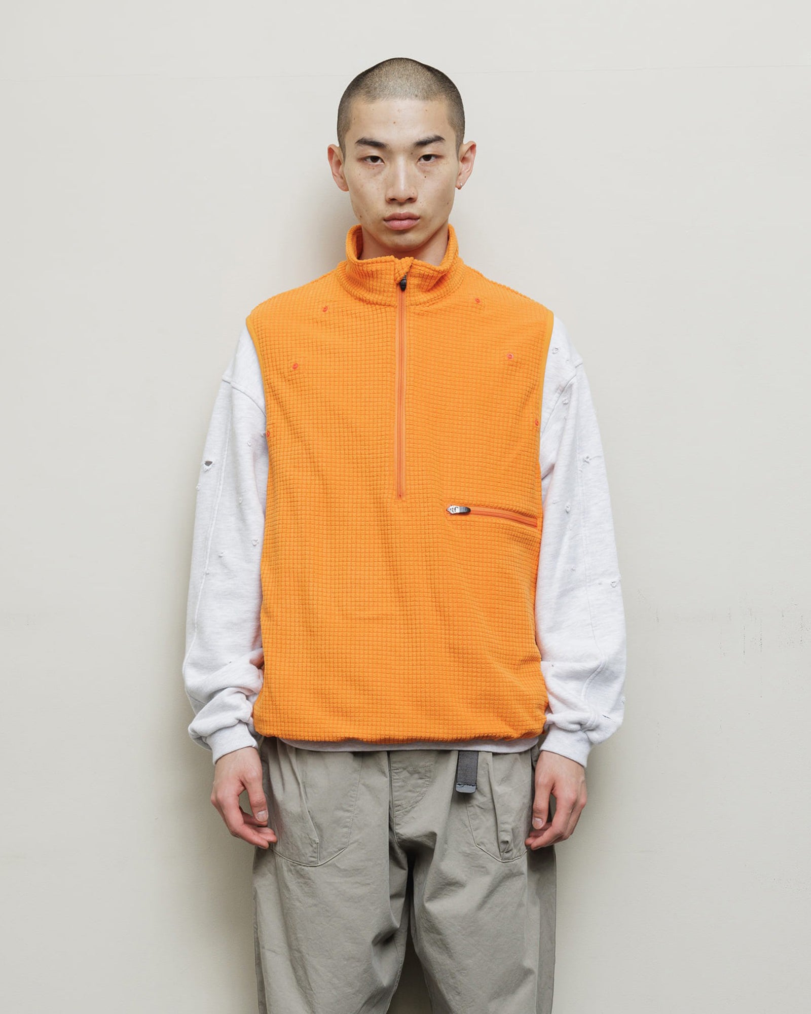 DETACHABLE SLEEVE GRID FLEECE PULL OVER (Orange)
