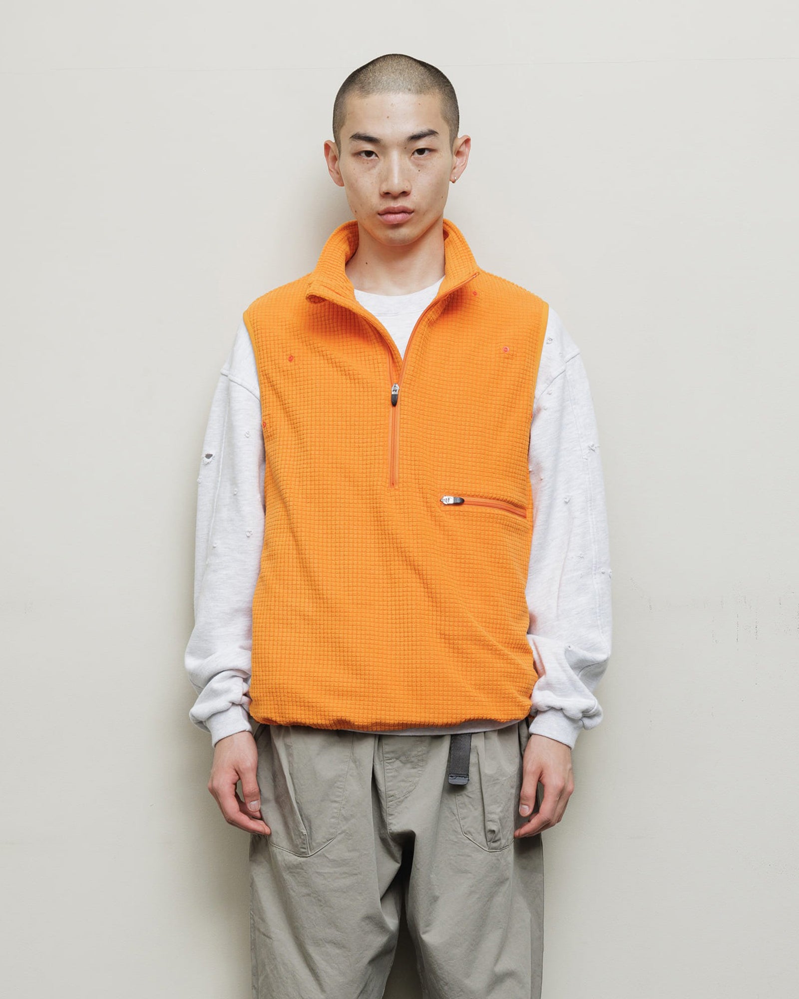 DETACHABLE SLEEVE GRID FLEECE PULL OVER (Orange)