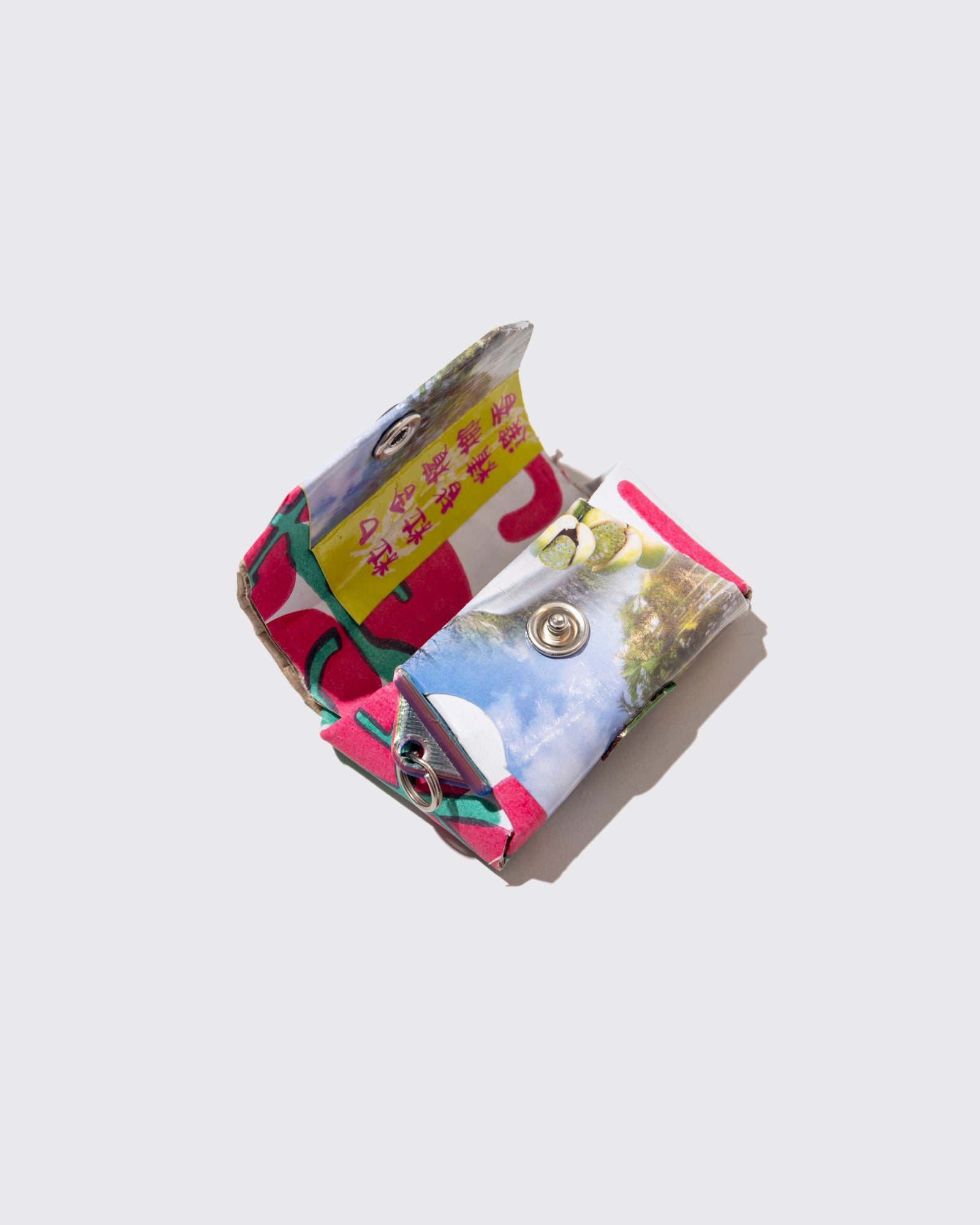 BETEL NUT AIRPODS CASE