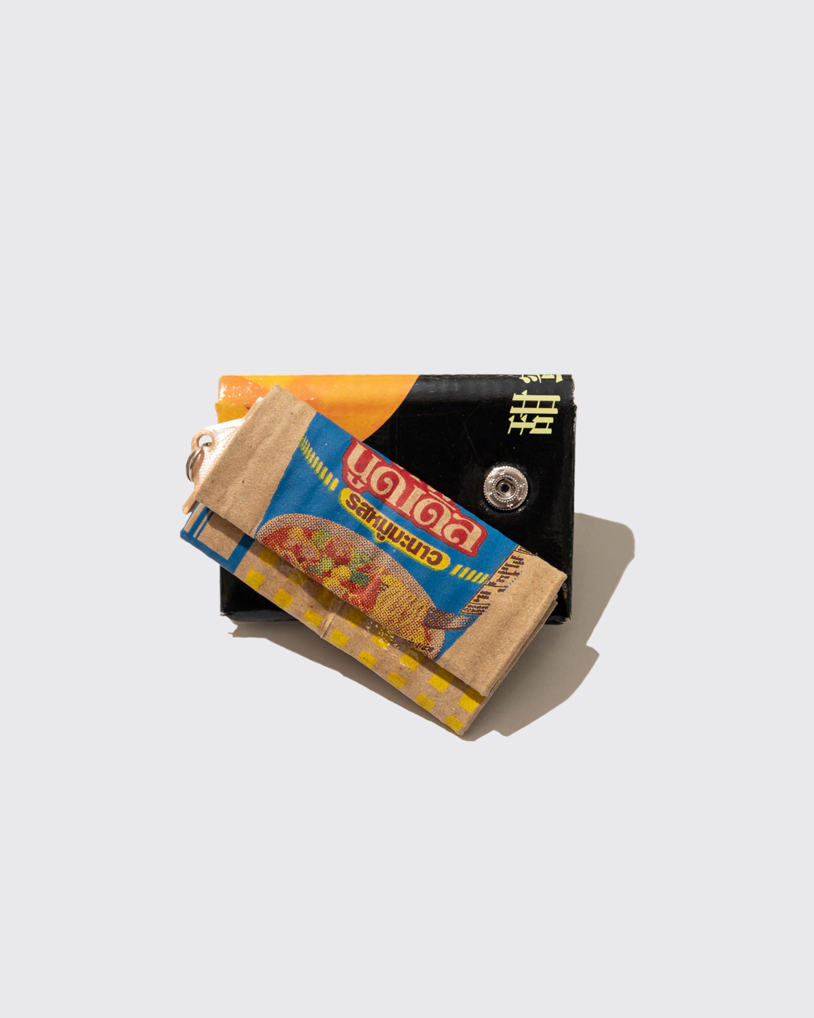 COIN+CARD WALLET (TAPE/CARDBOARD)