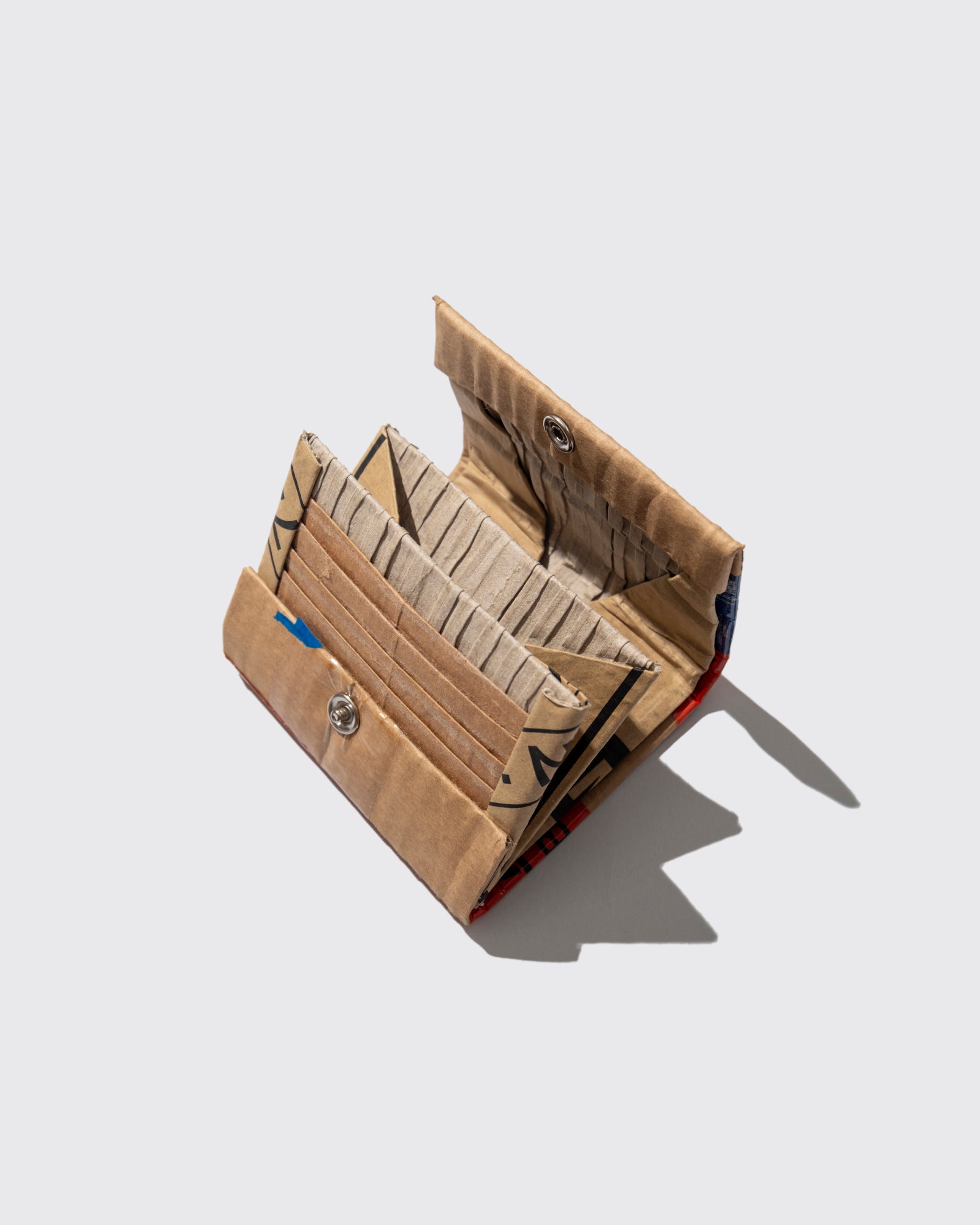 WALLET (TAPE/CARDBOARD)