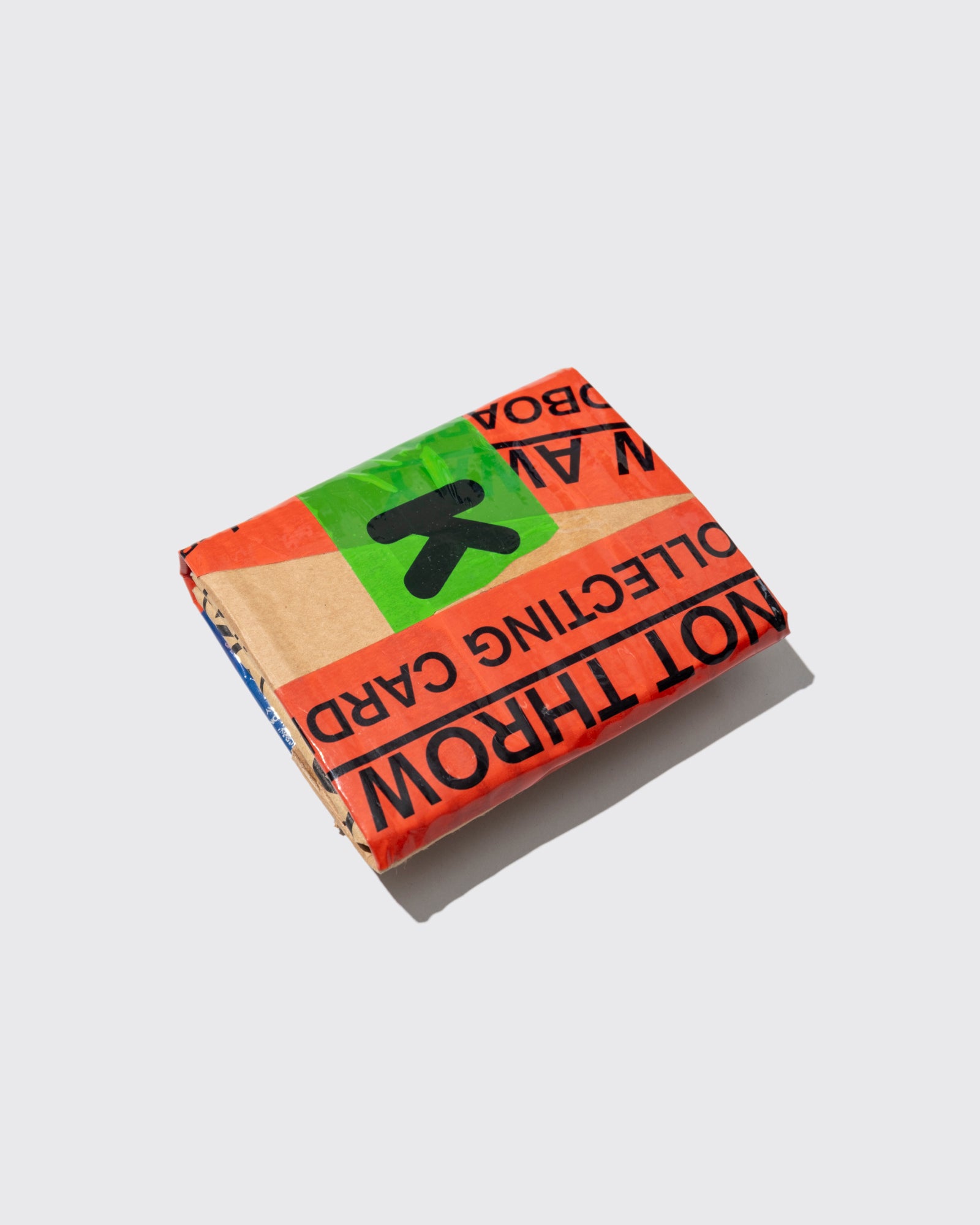 WALLET (TAPE/CARDBOARD)