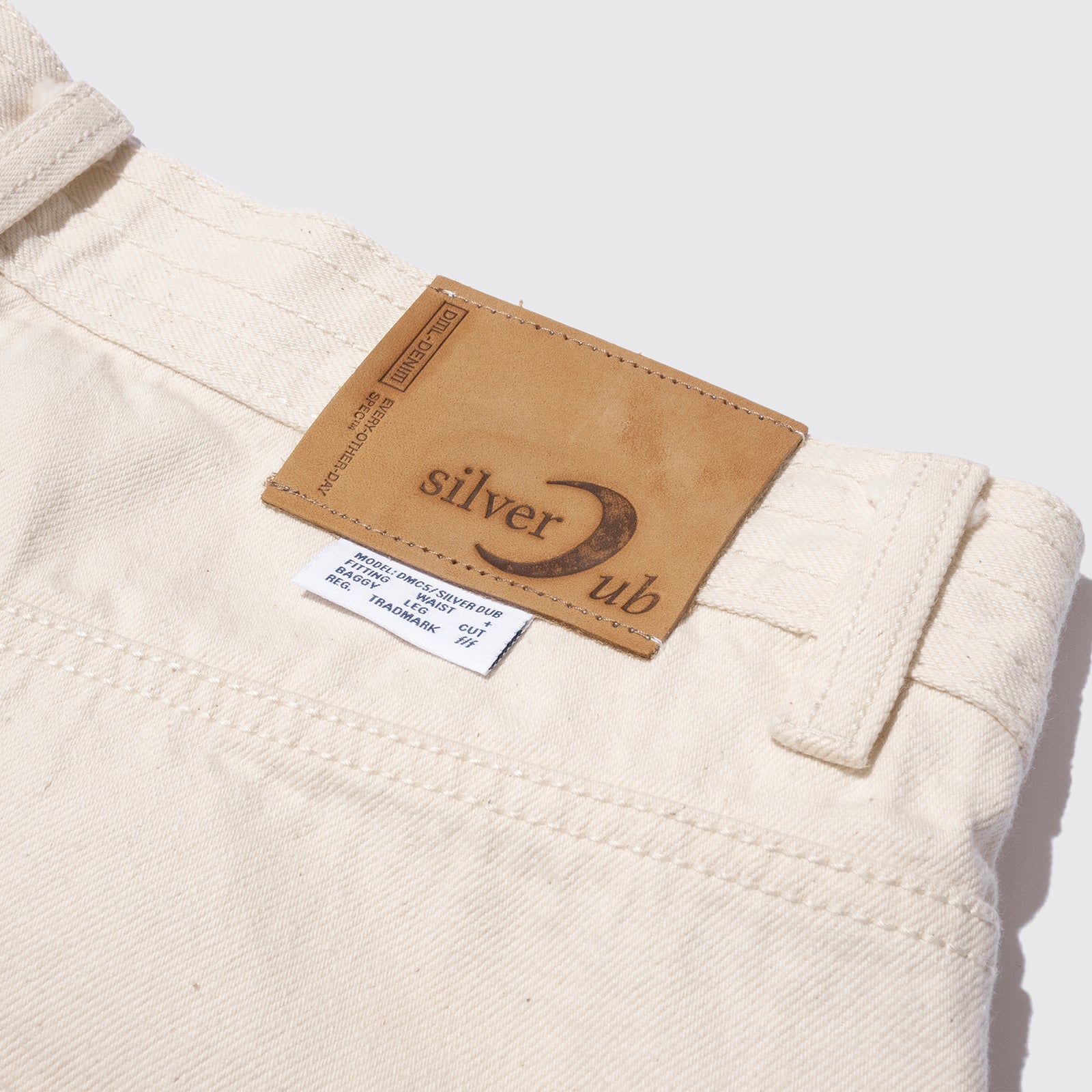 SILVER DUB O/D DENIM JEANS (Ivory)