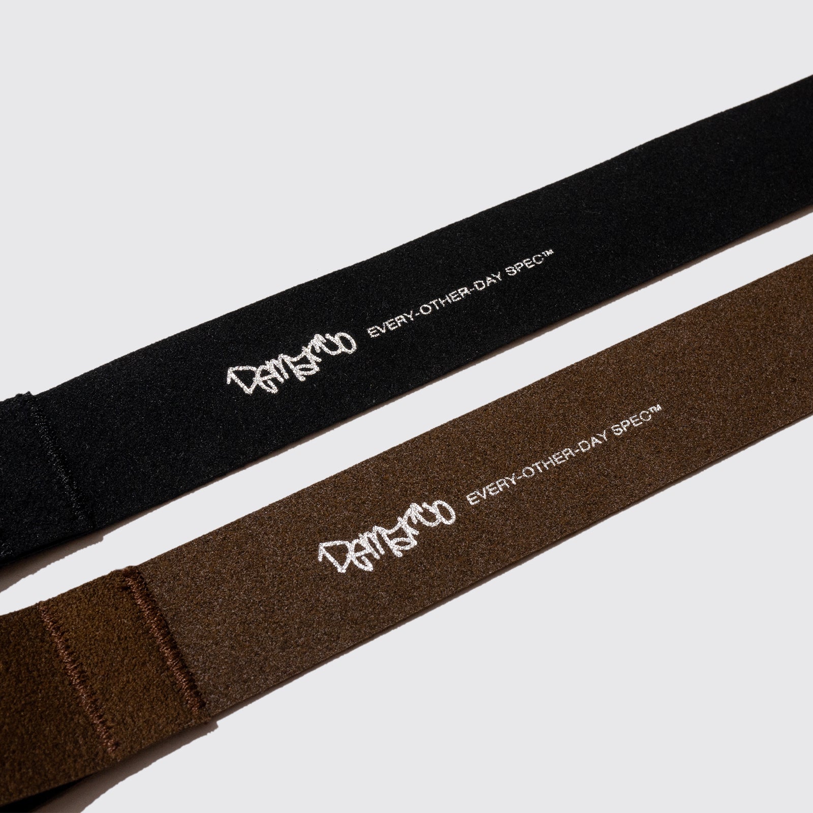 ULTRASUEDE FIDLOCK® BELT (Brown)