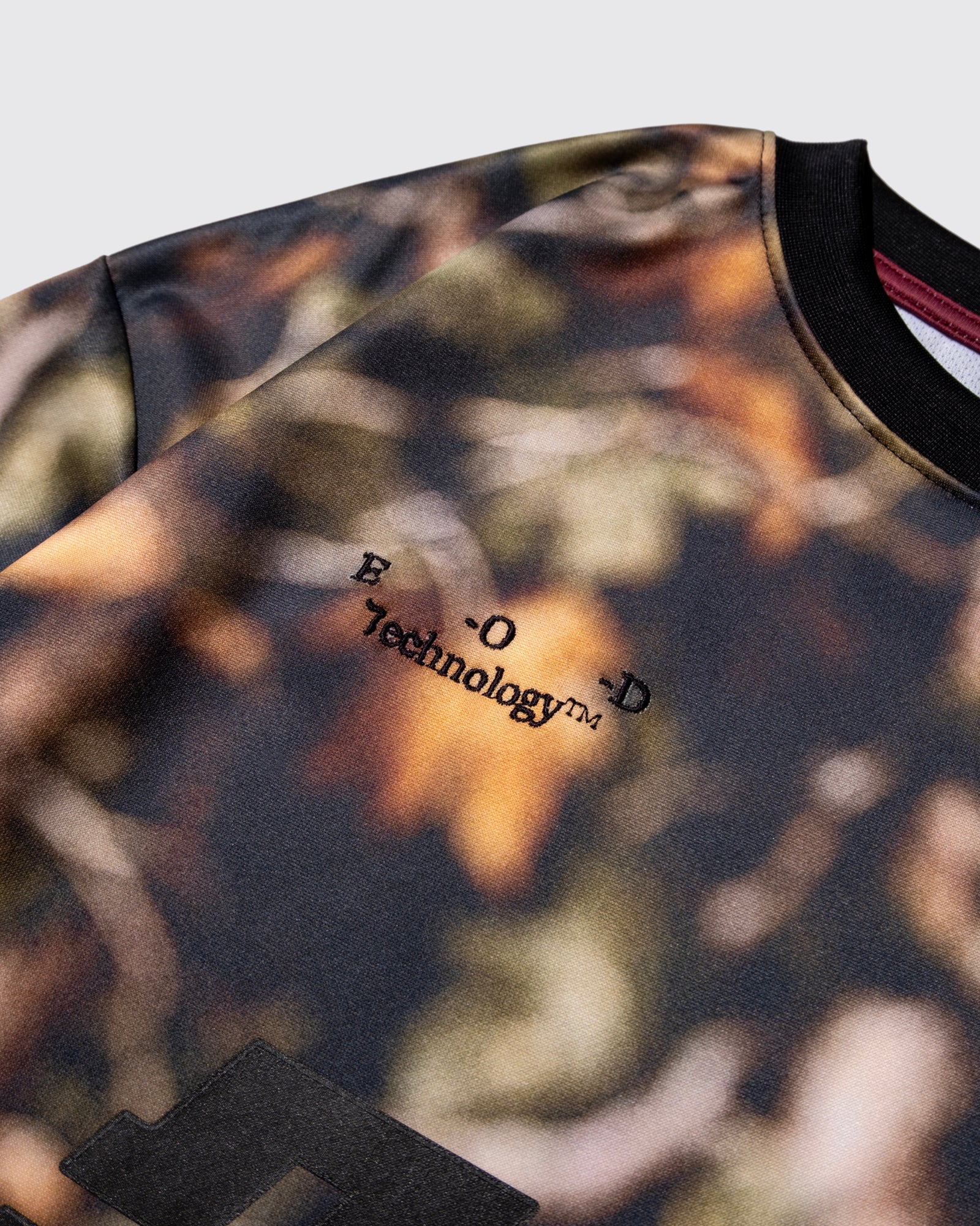 REALBLURRY CAMO GAME SHIRT (Green)