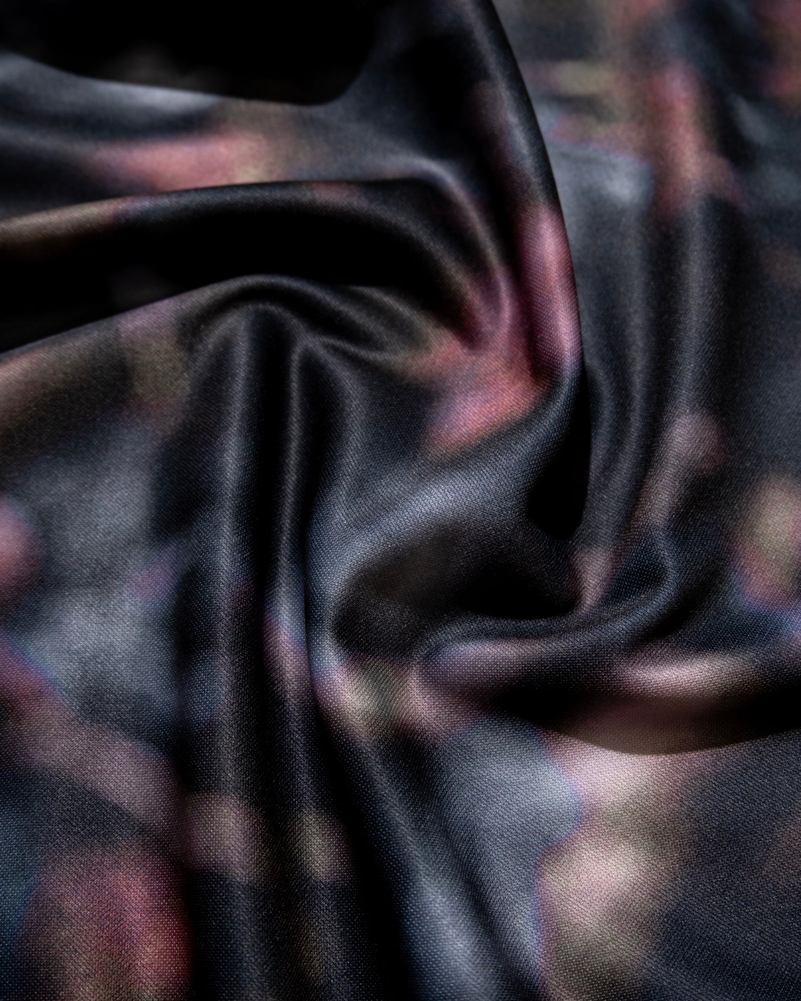 REALBLURRY CAMO GAME SHIRT (Black)