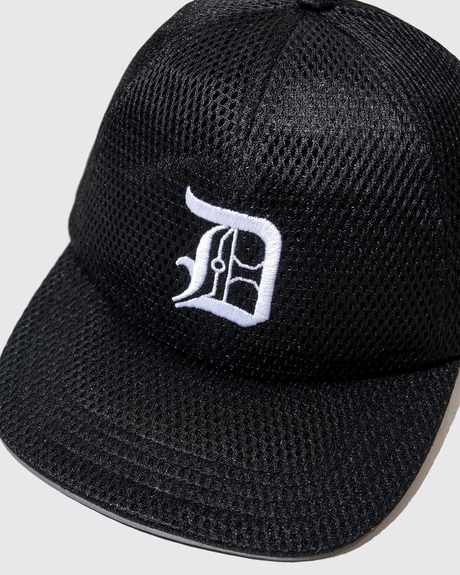 CASHLESS GANG MESH 6 PANEL (Black)
