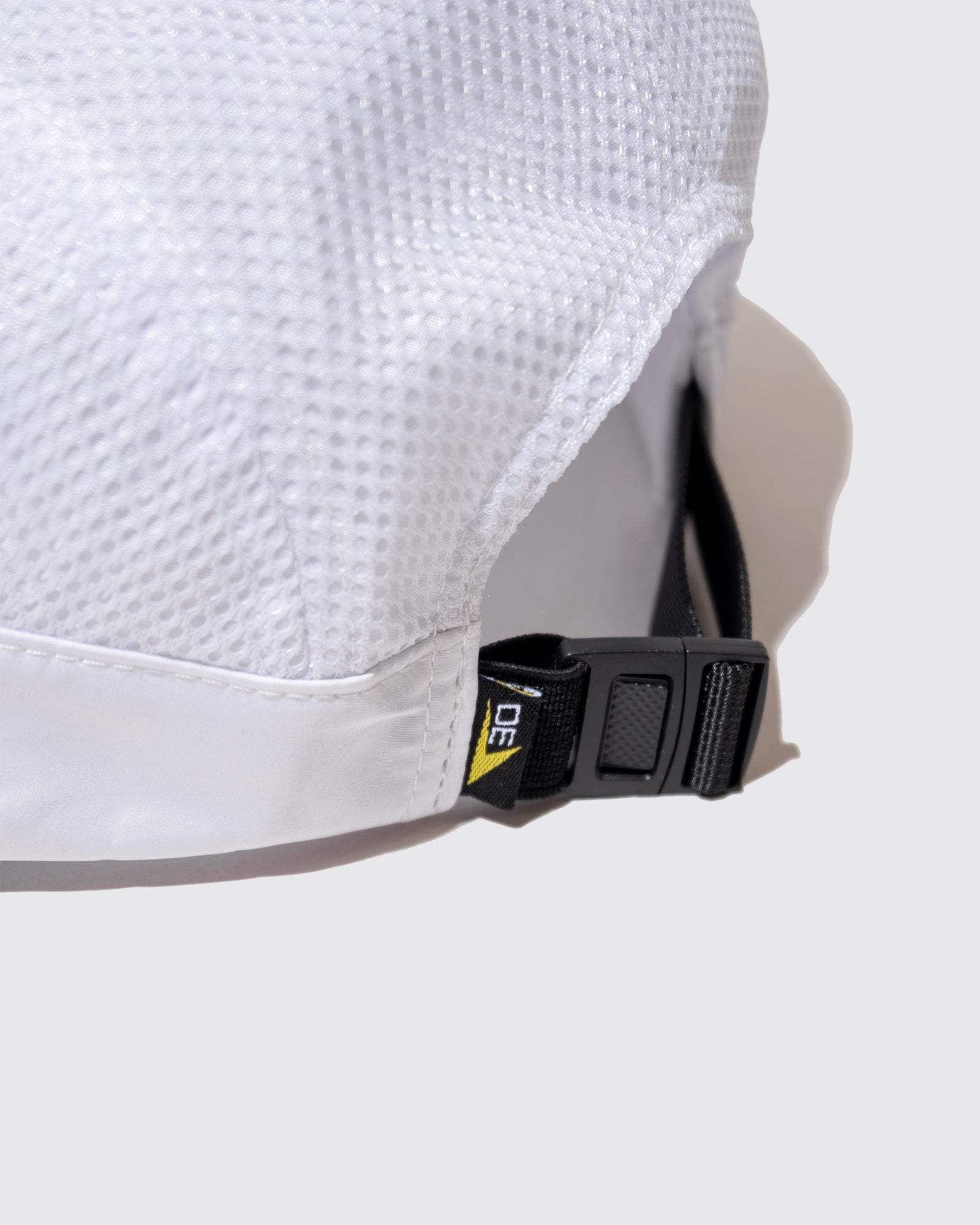 DETOUR ACT-5 CAP (White)