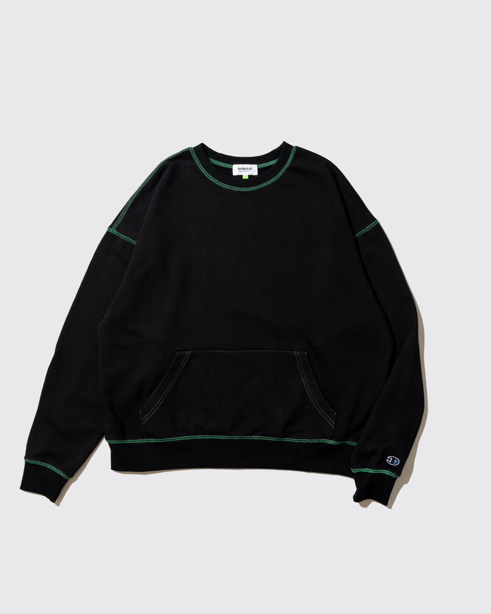 MAKE IT 2 CREWNECK SWEATER (Black)