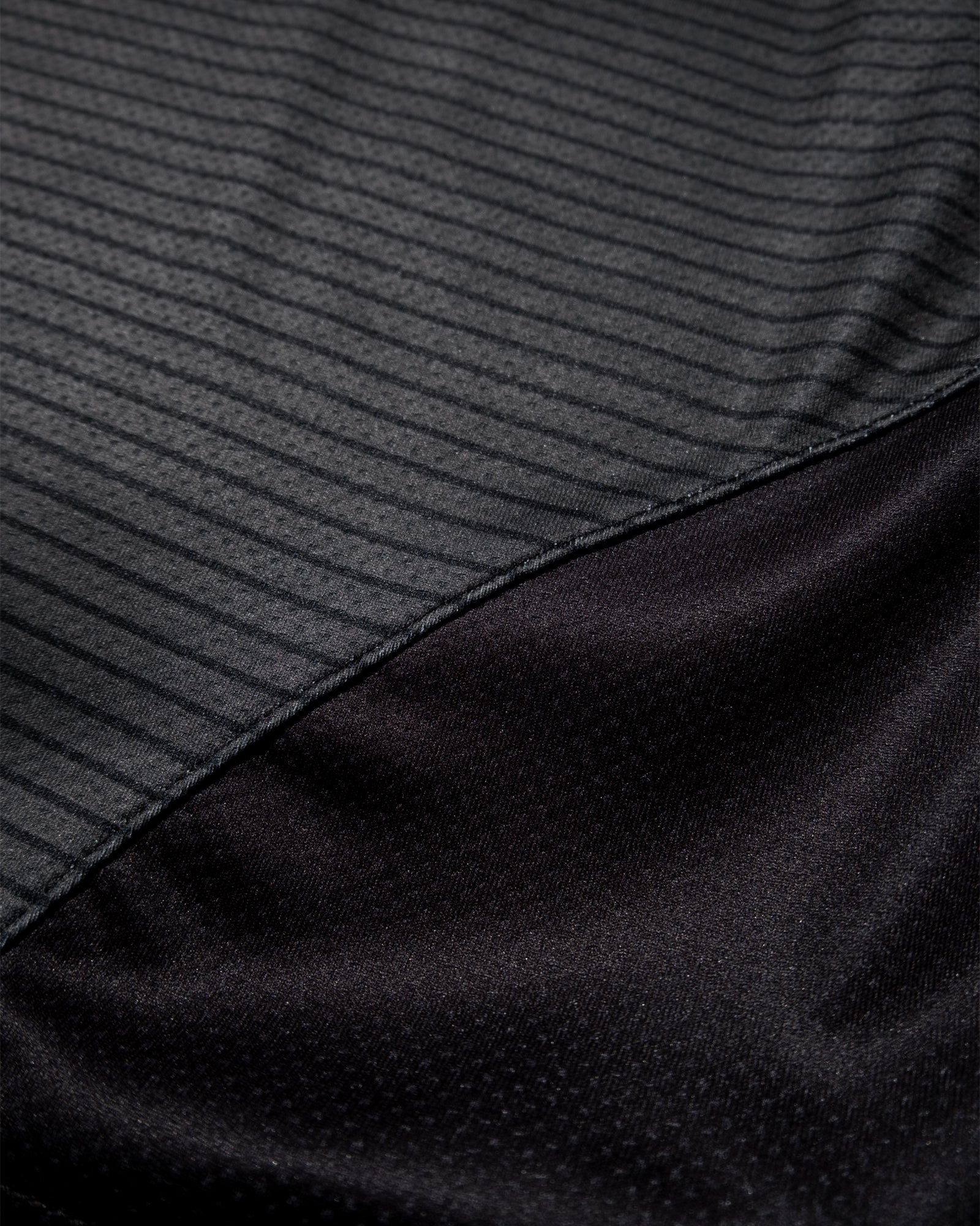 VITA VENT E-L/S TEE (Charcoal)