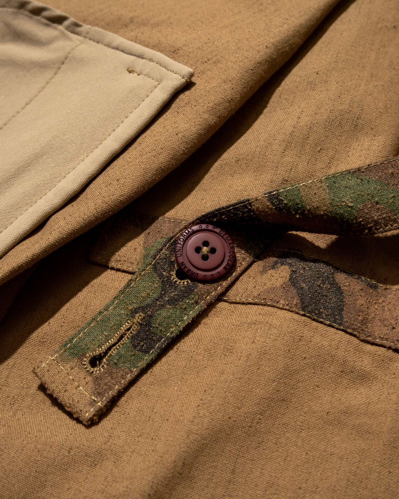 DISTRESSED CAMO SIM-RIDERS JKT