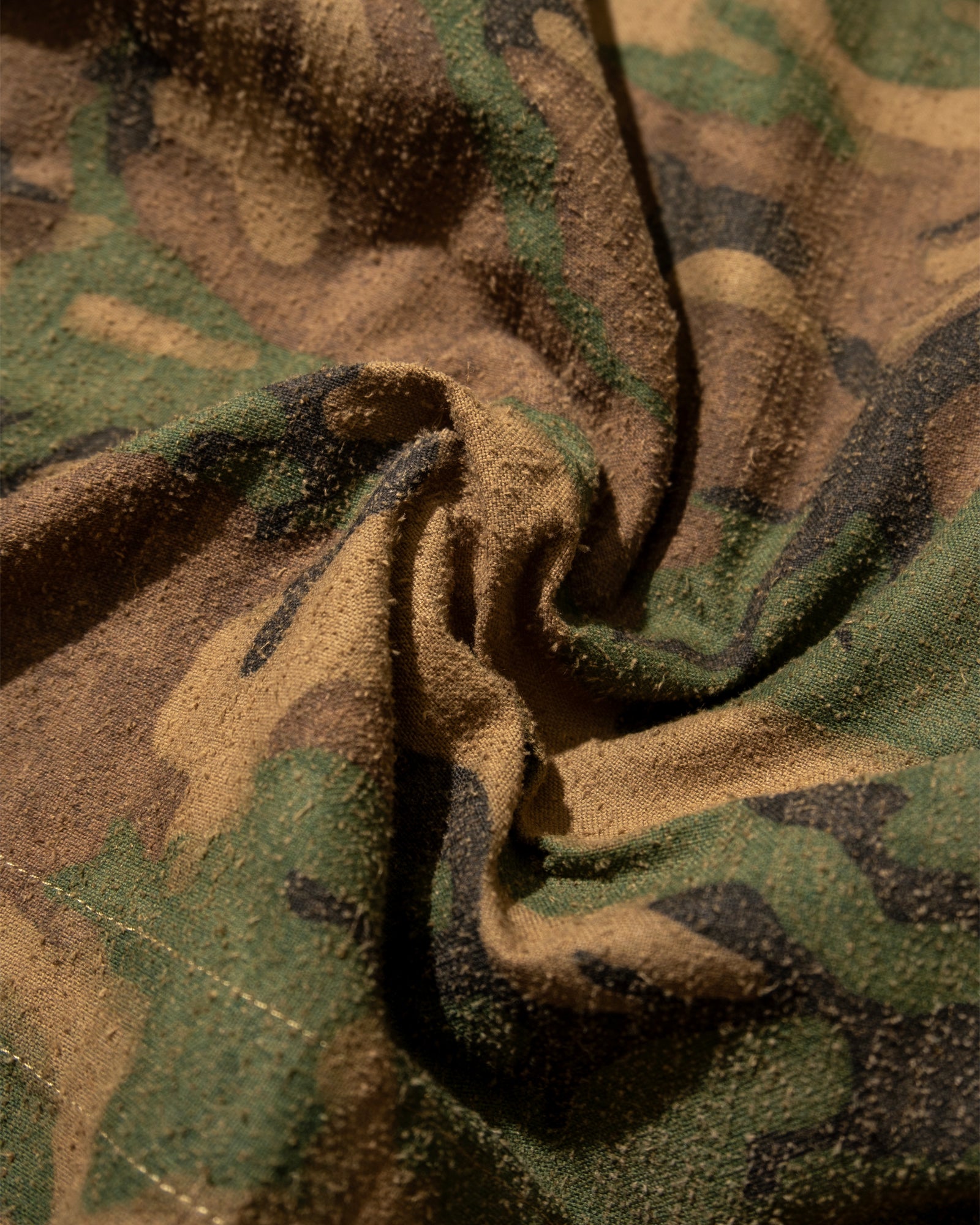 DISTRESSED CAMO SIM-RIDERS JKT