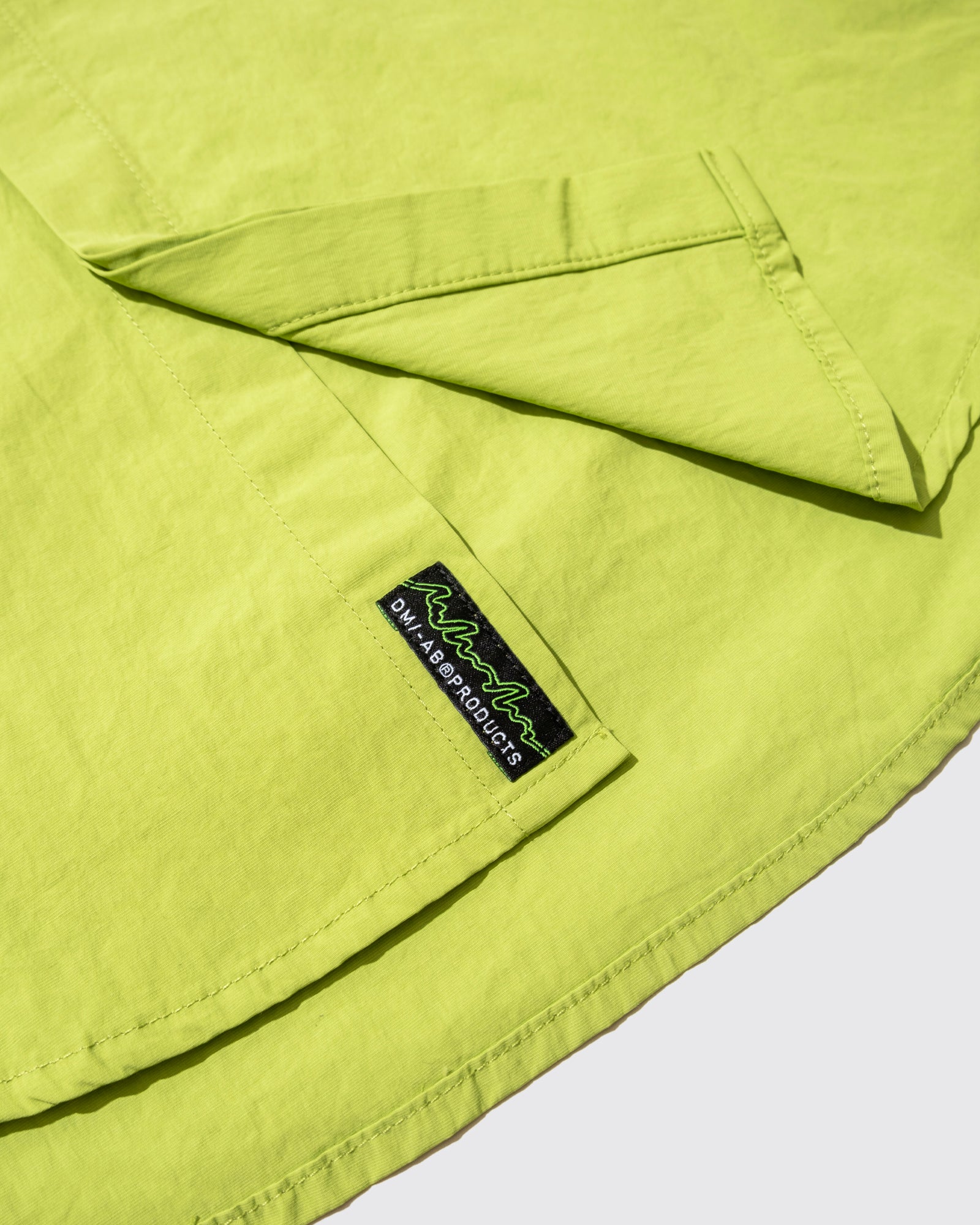 ATOM II NYCO SHIRT (Apple)