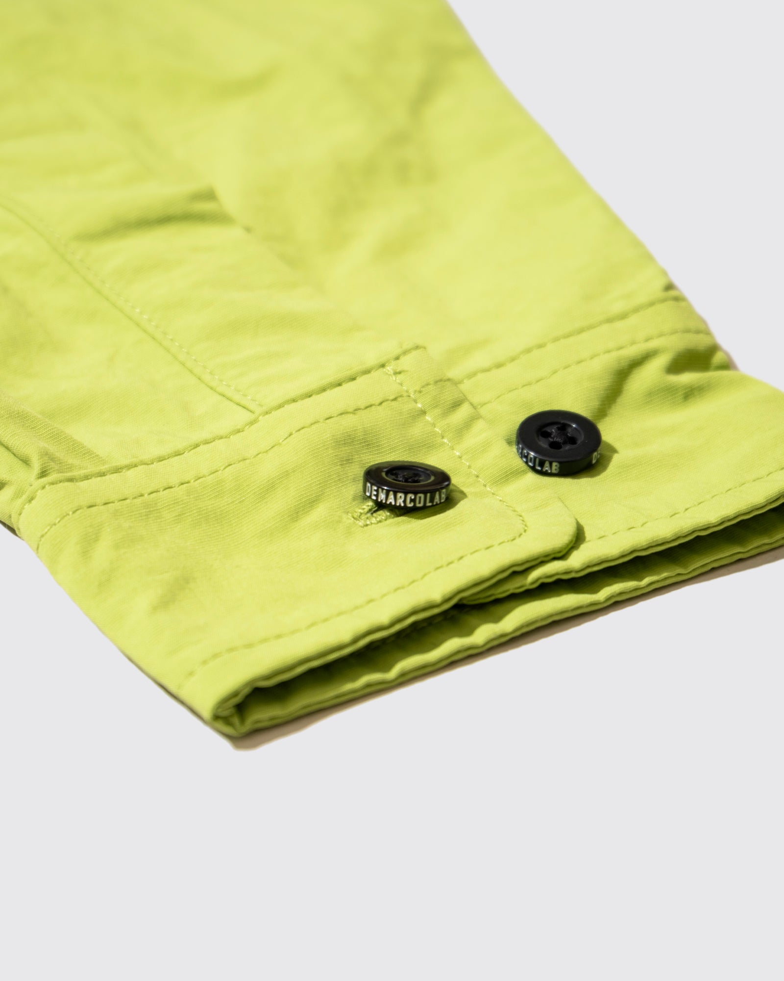 ATOM II NYCO SHIRT (Apple)