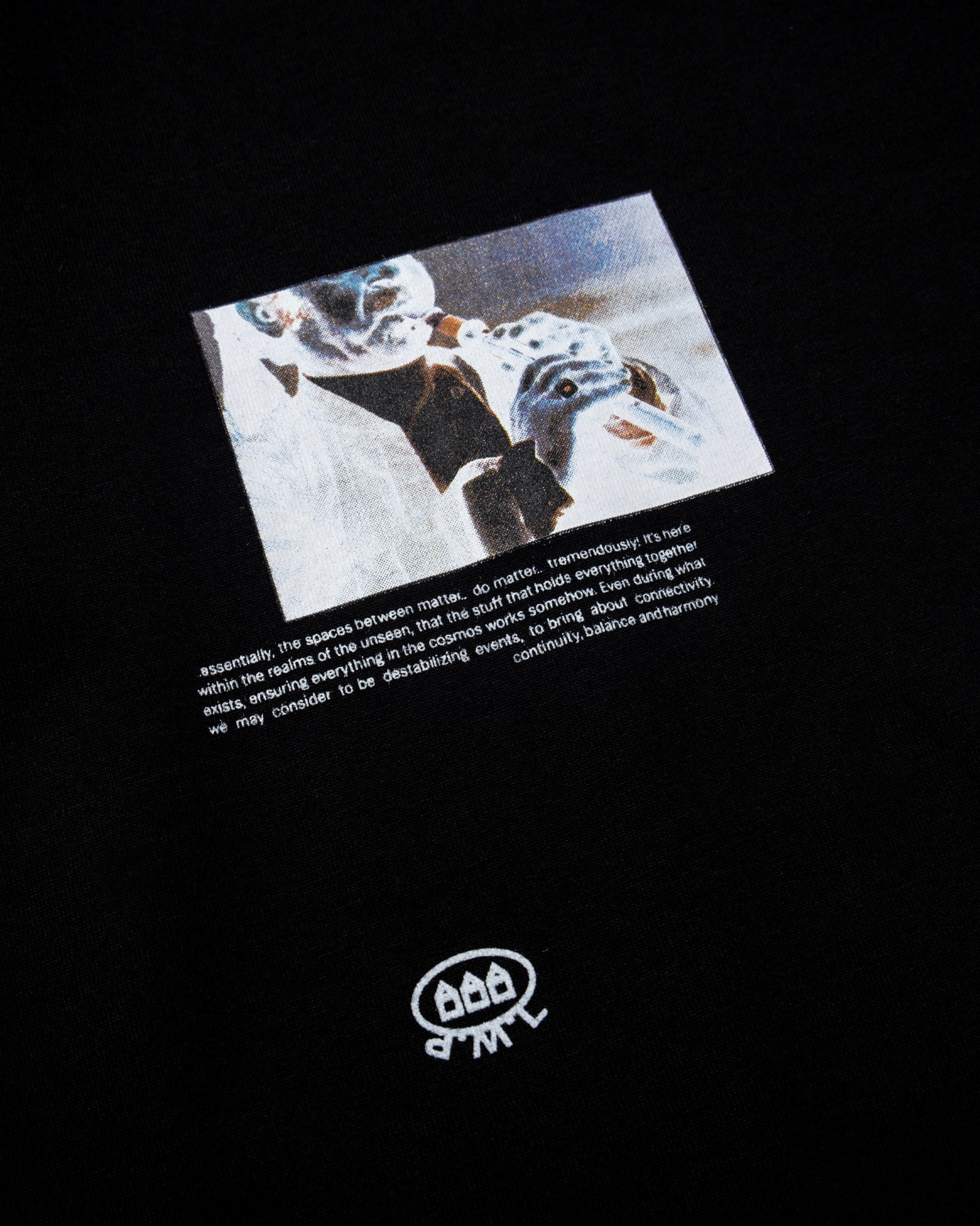 BALANCED SPEC™ TEE (Black)