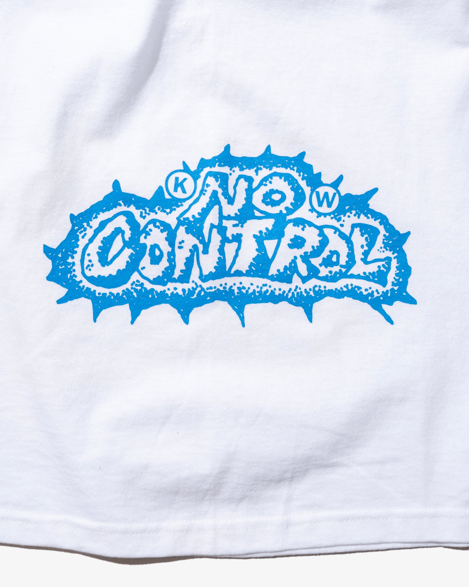 KNOW CONTROL TEE