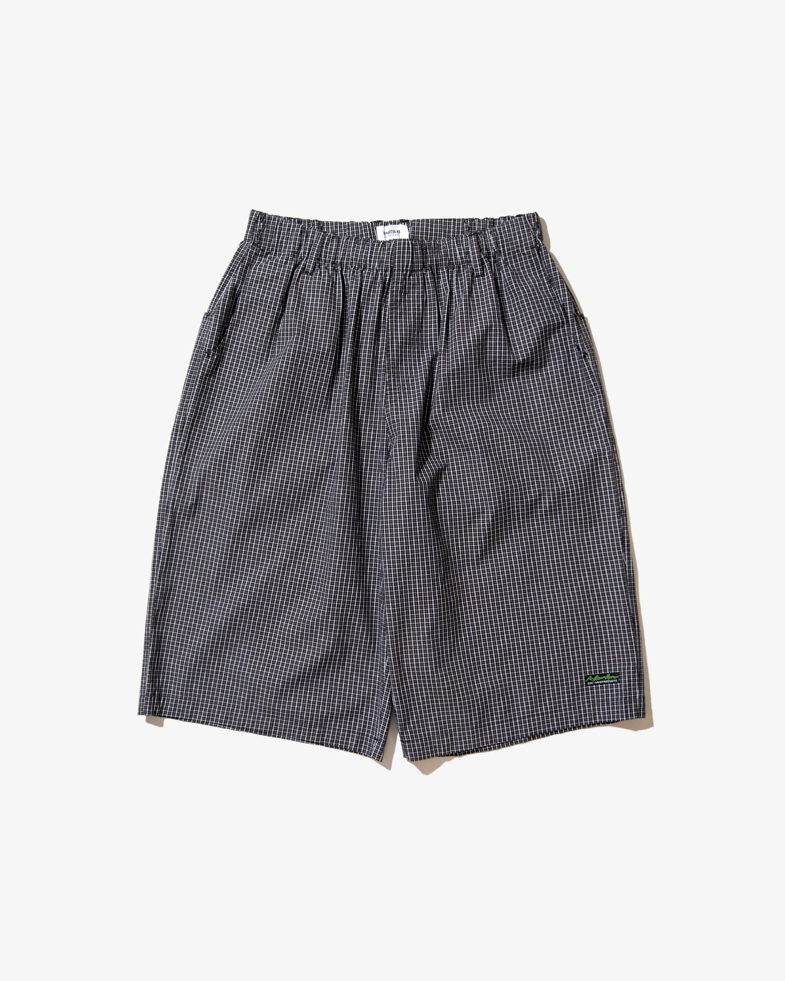 PLAID JUMBO SHORTS (Black)