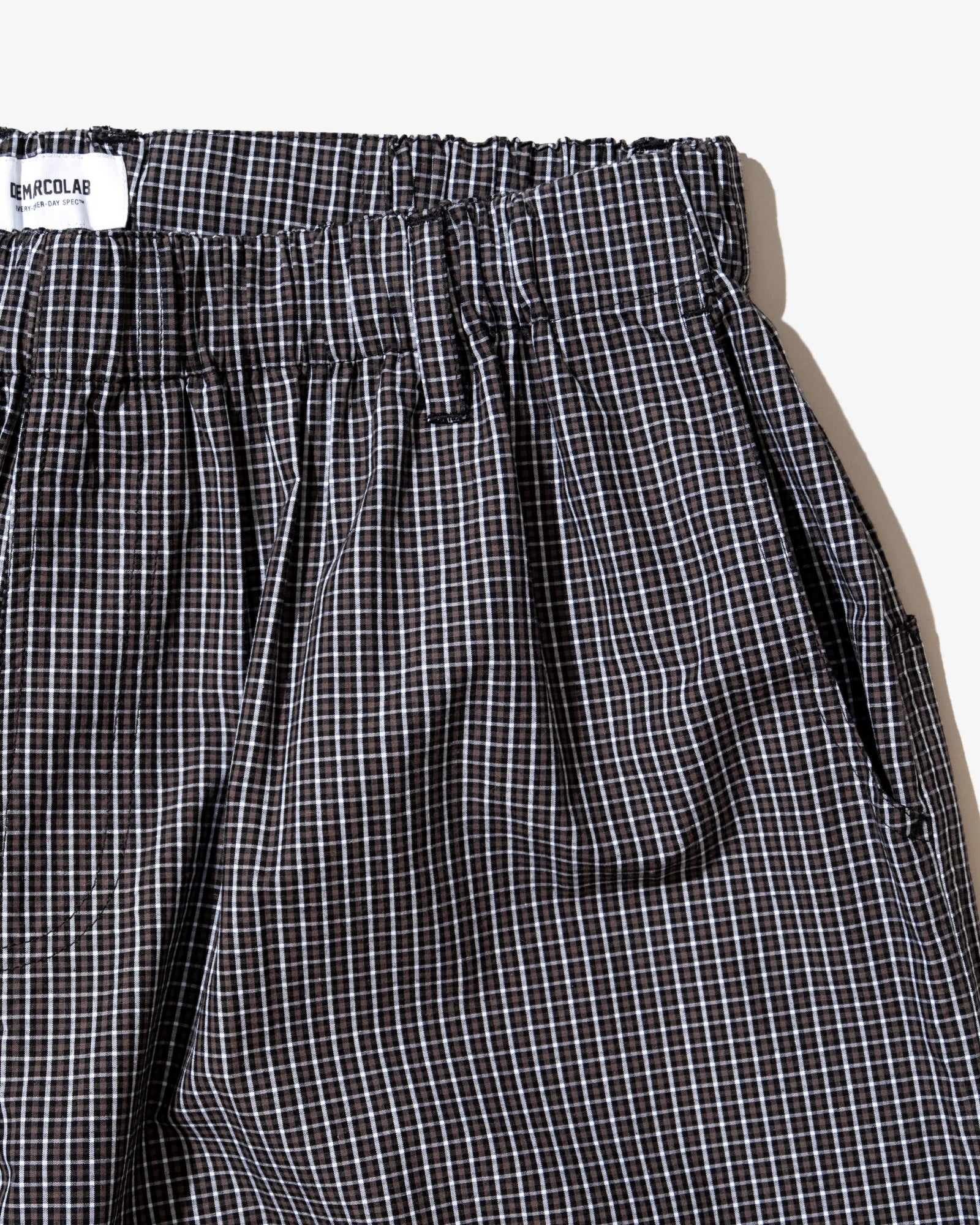 PLAID JUMBO SHORTS (Black)