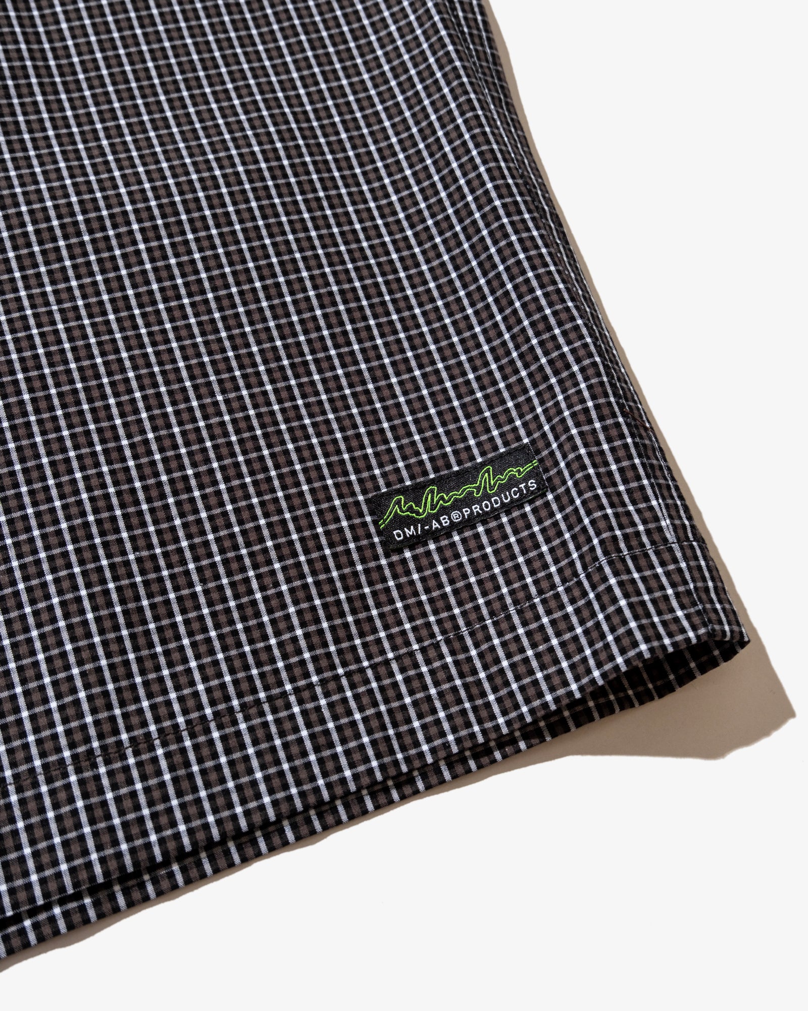 PLAID JUMBO SHORTS (Black)