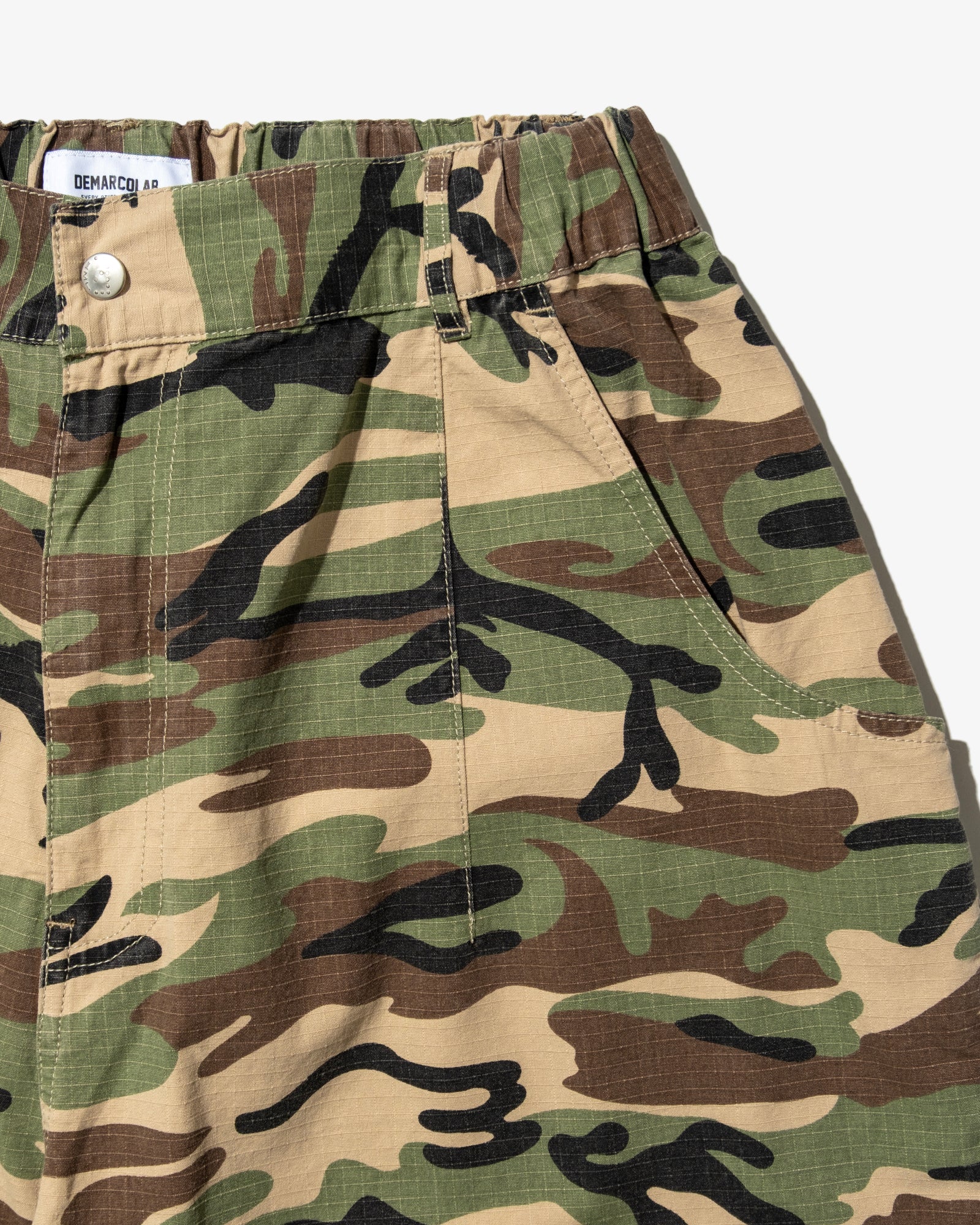 WOODLAND CAMO MOTO SHORTS