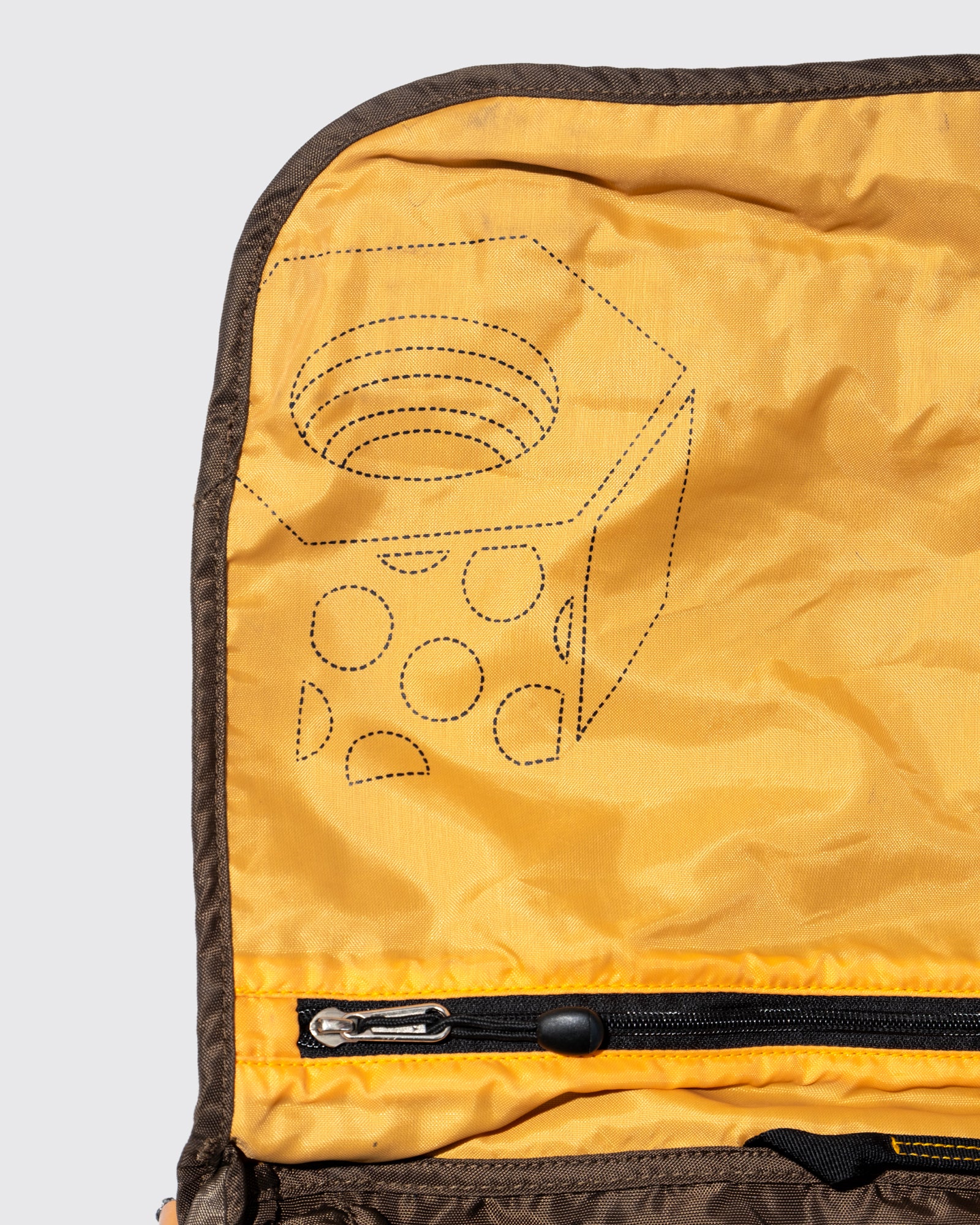 MESSENGER BAG