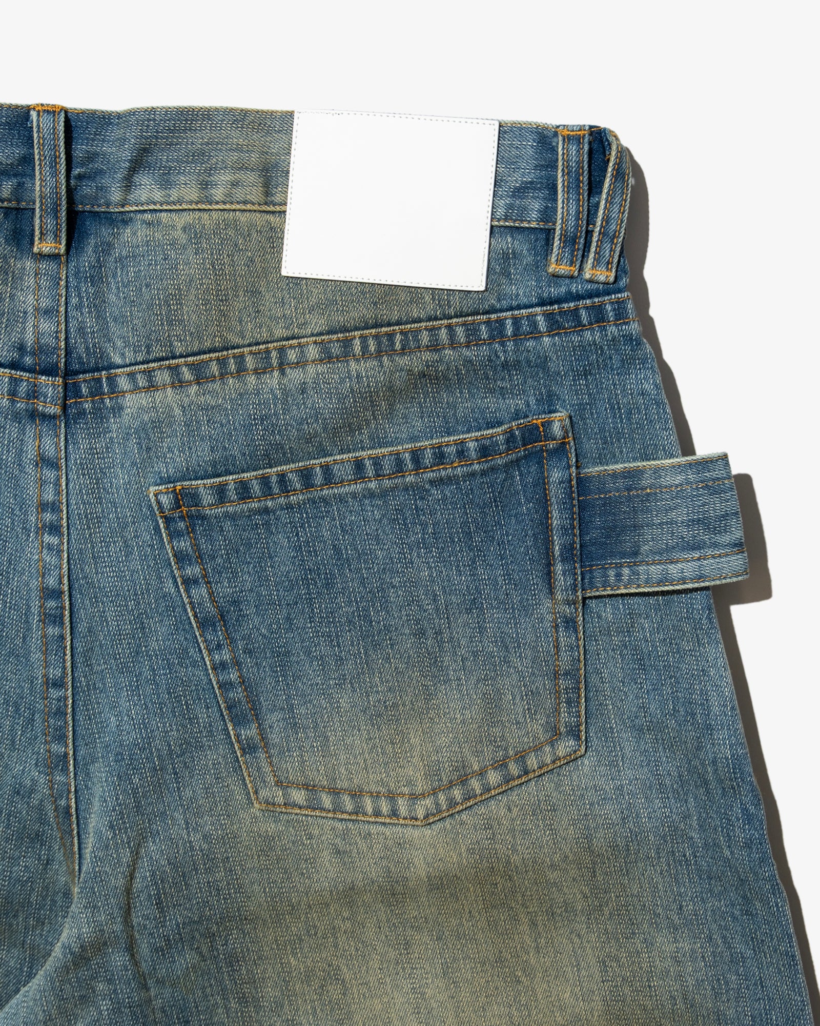 FADED CARPENTER SHORTS