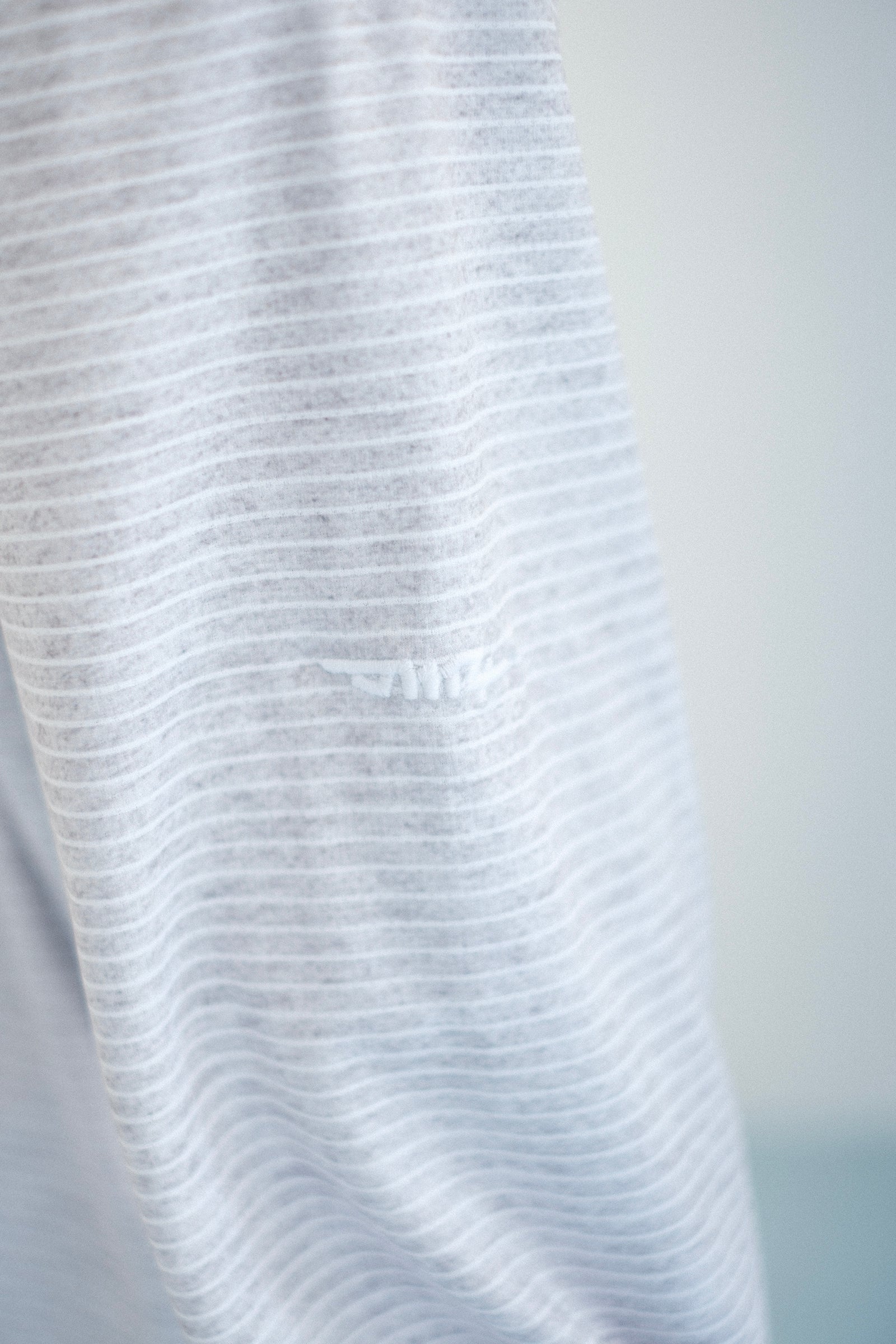 VITA VENT E-L/S TEE (Ash)