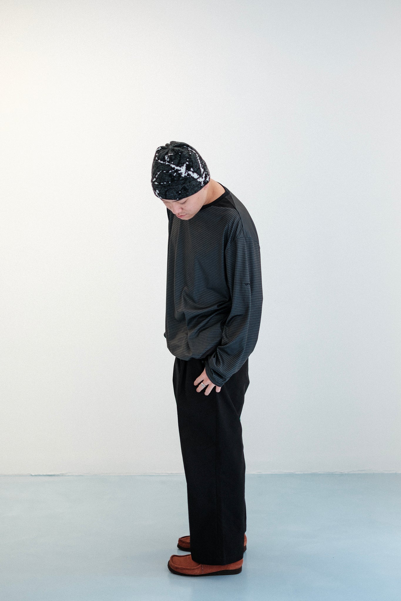 VITA VENT E-L/S TEE (Charcoal)