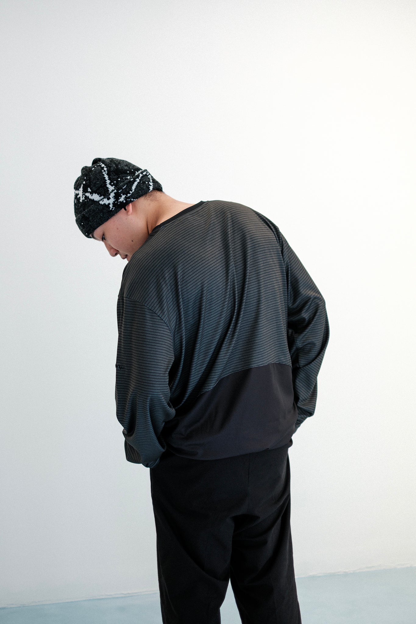 VITA VENT E-L/S TEE (Charcoal)