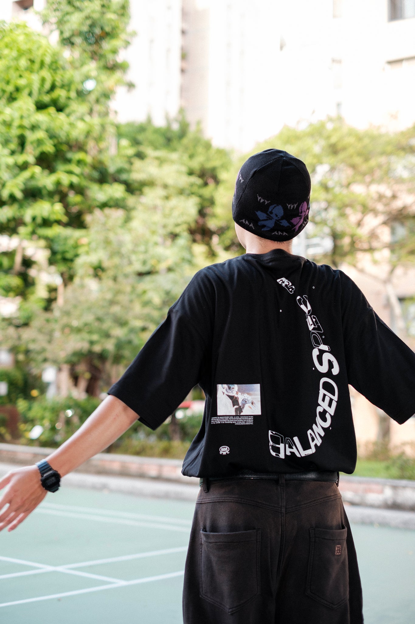BALANCED SPEC™ TEE (Black)