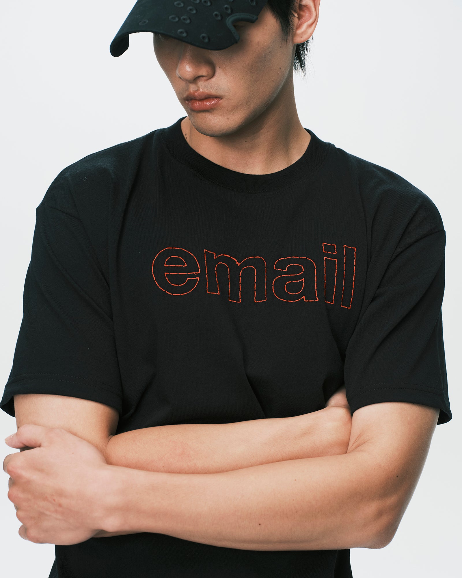 (nu-T117) email Tee