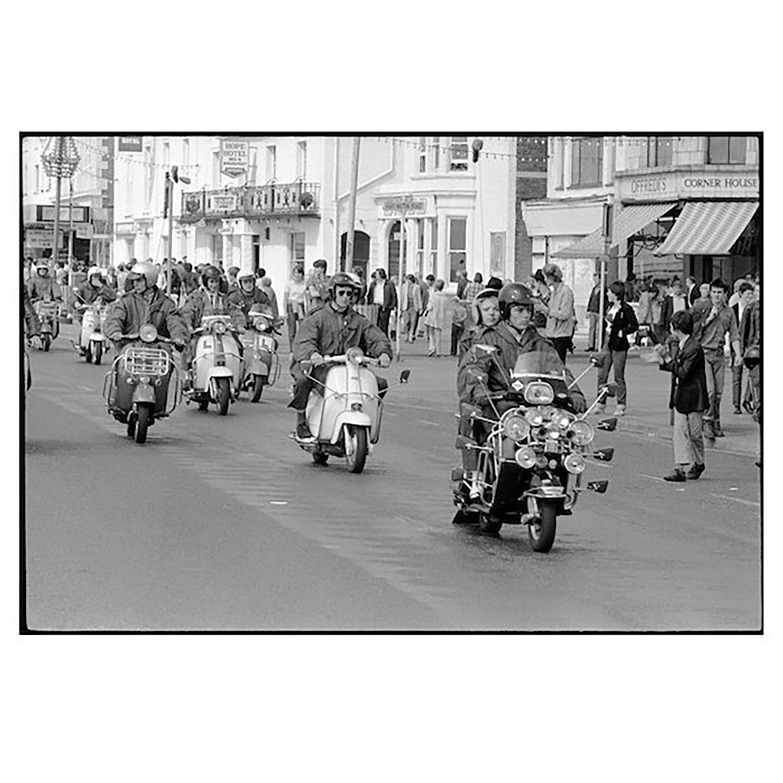 Virginia Turbett — Mods (and Rockers) Southend 1979