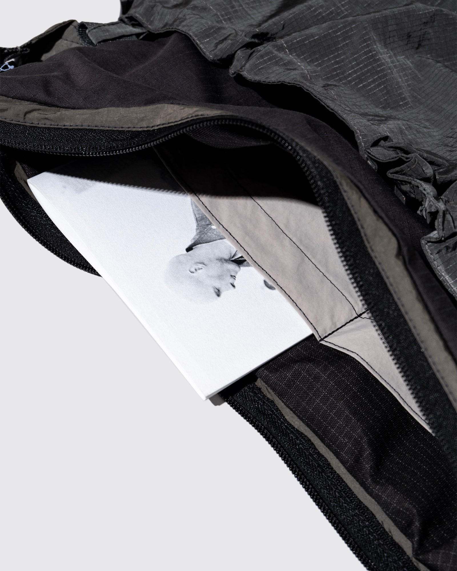 POLY BAG 2.0 (Charcoal)