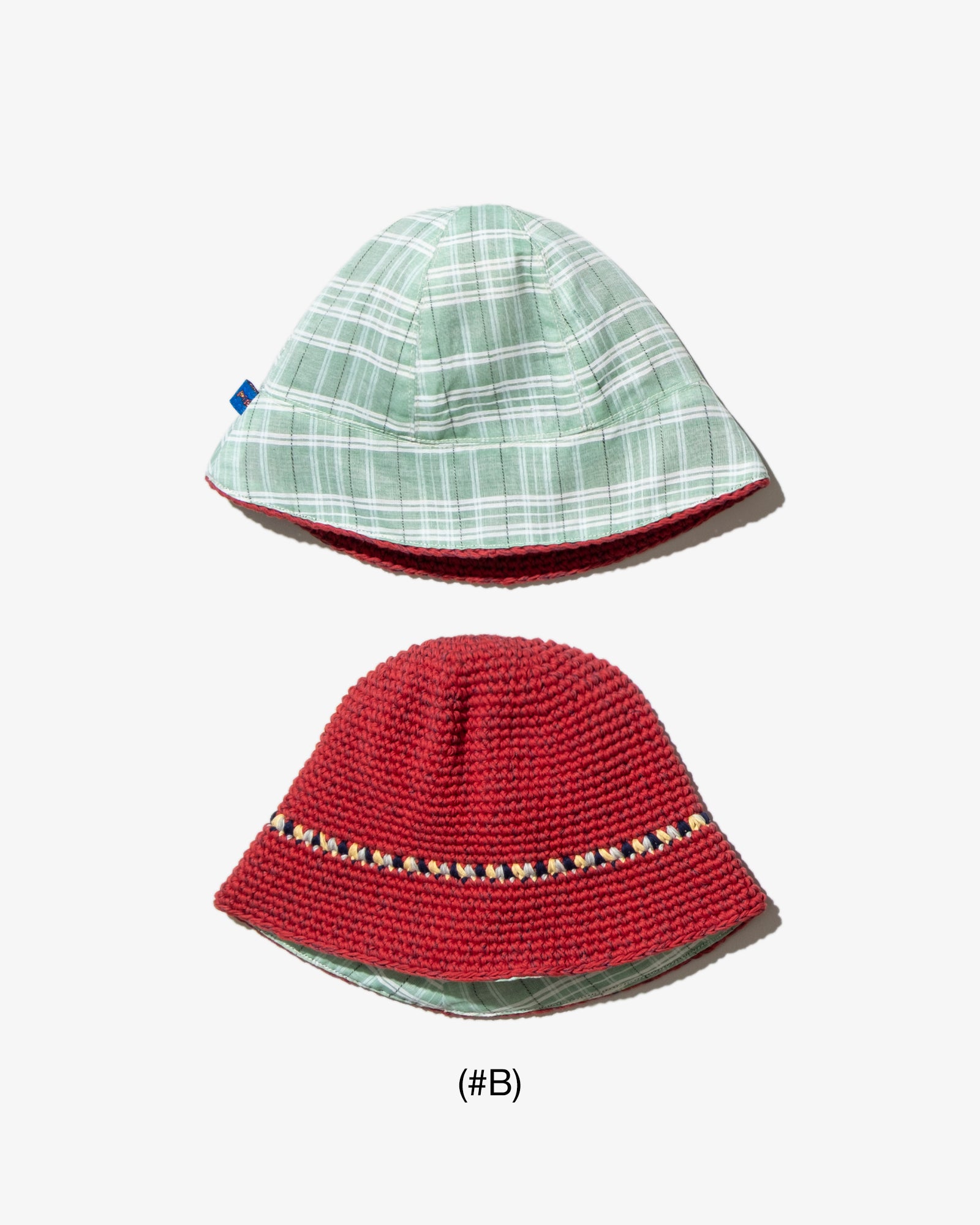 REVERSIBLE BUCKET HAT