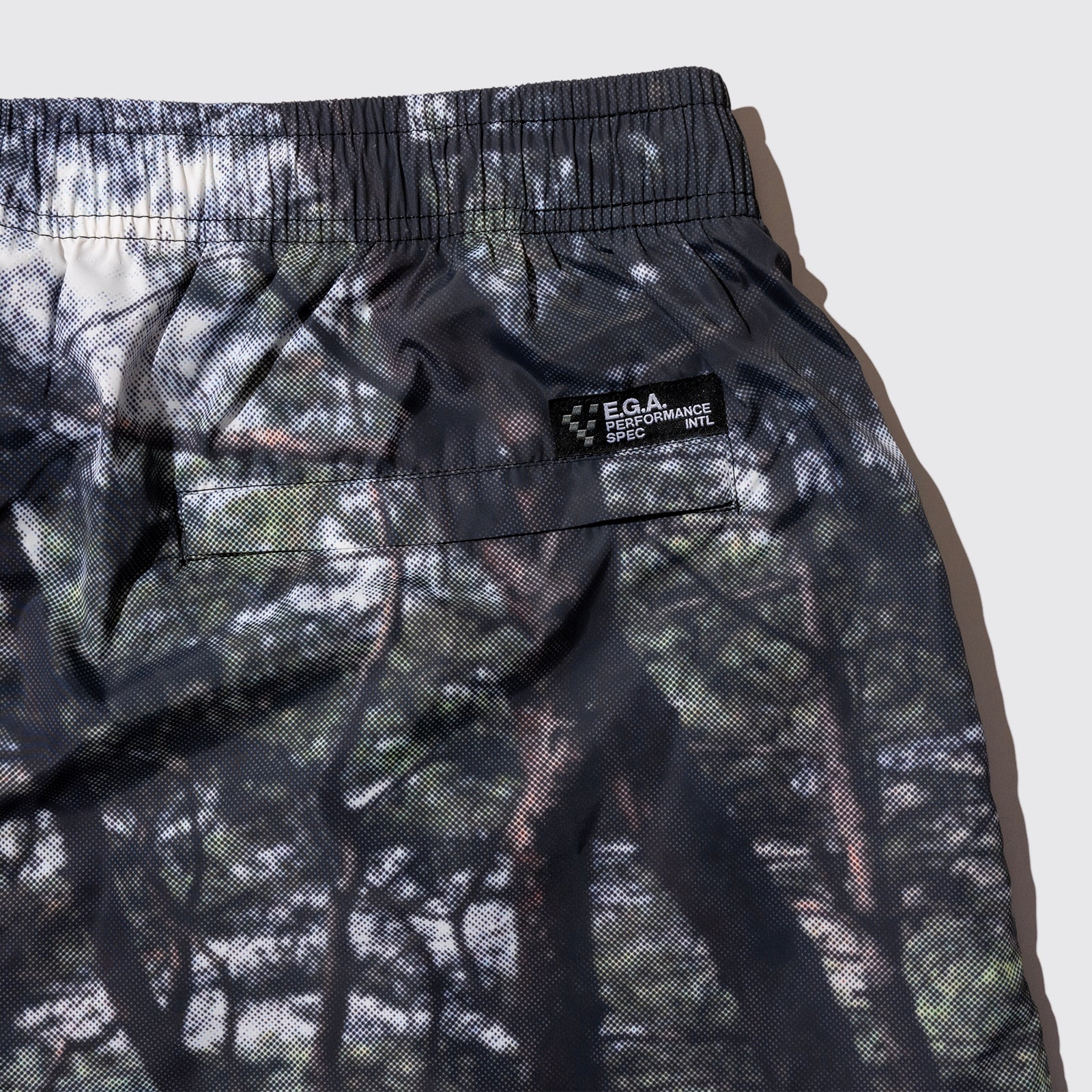 SONAMU CAMO SHORTS