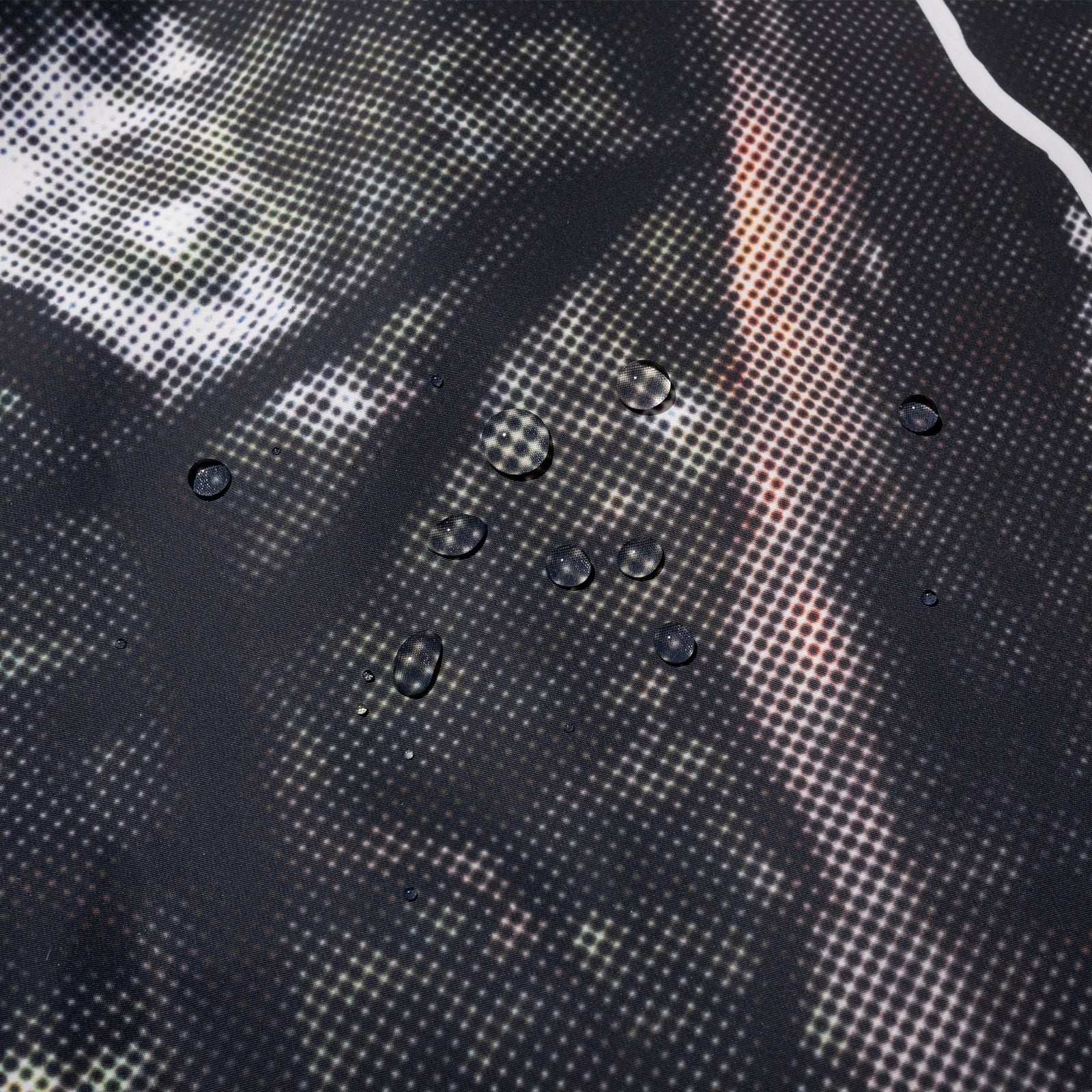 SONAMU CAMO SHORTS