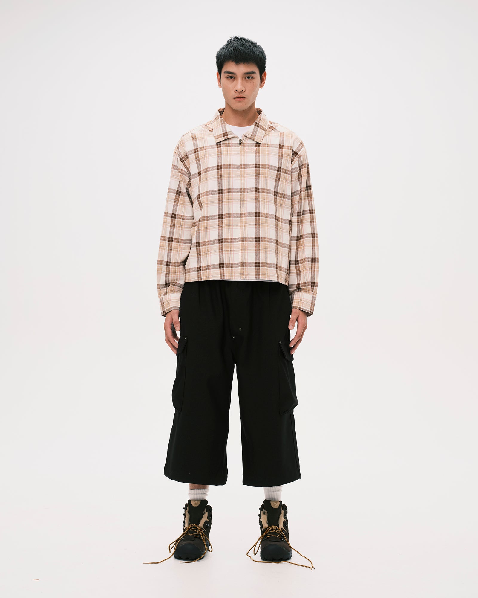 (nu-S11) DEI Zip Shirt Pink