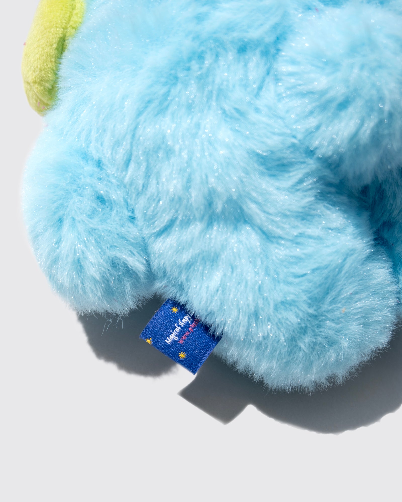 AQUAMARINE PENGUIN KEYCHAIN