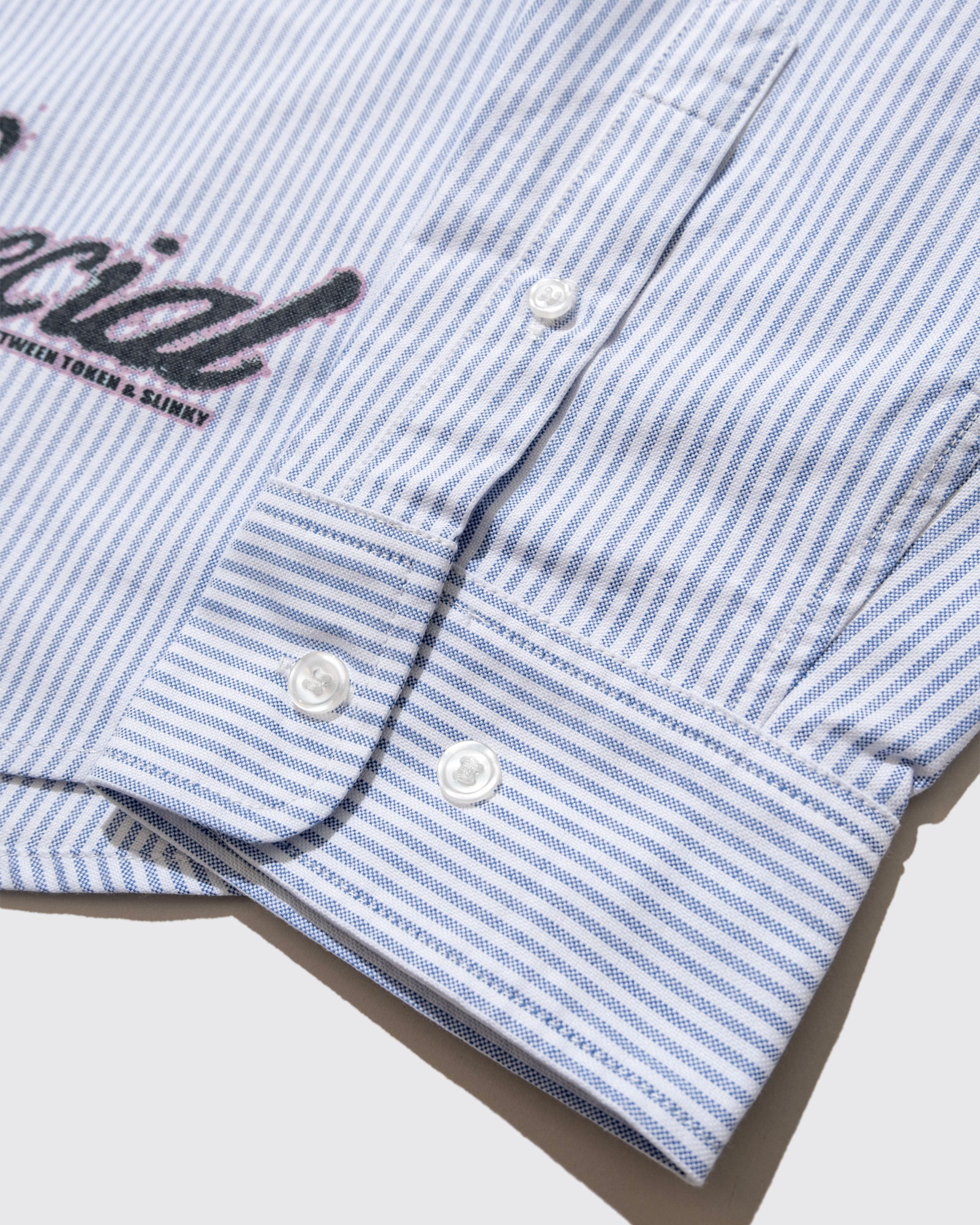 TOKEN x SLINKY "PUPPY WORLD SHIRT"