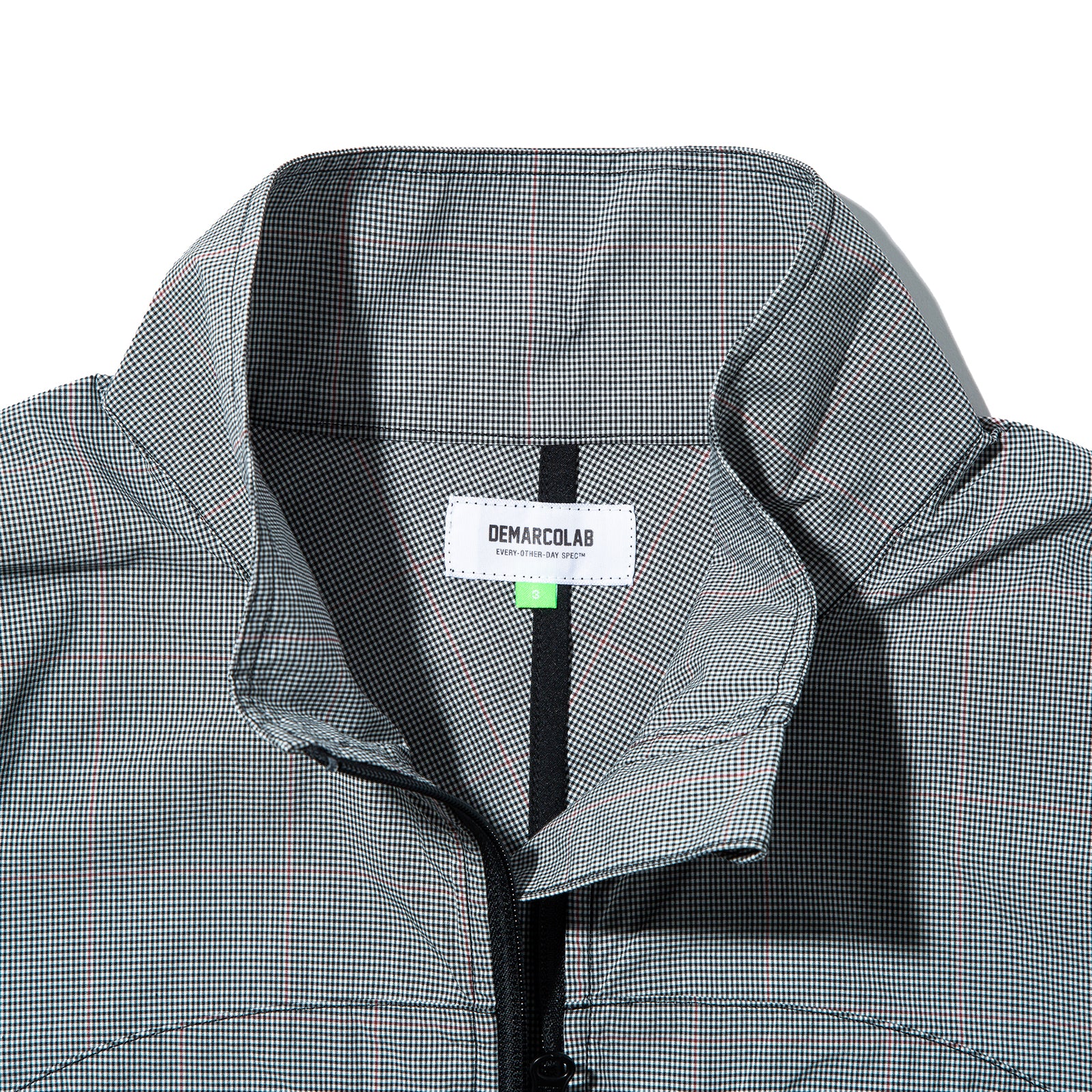 DE III JKT (White)