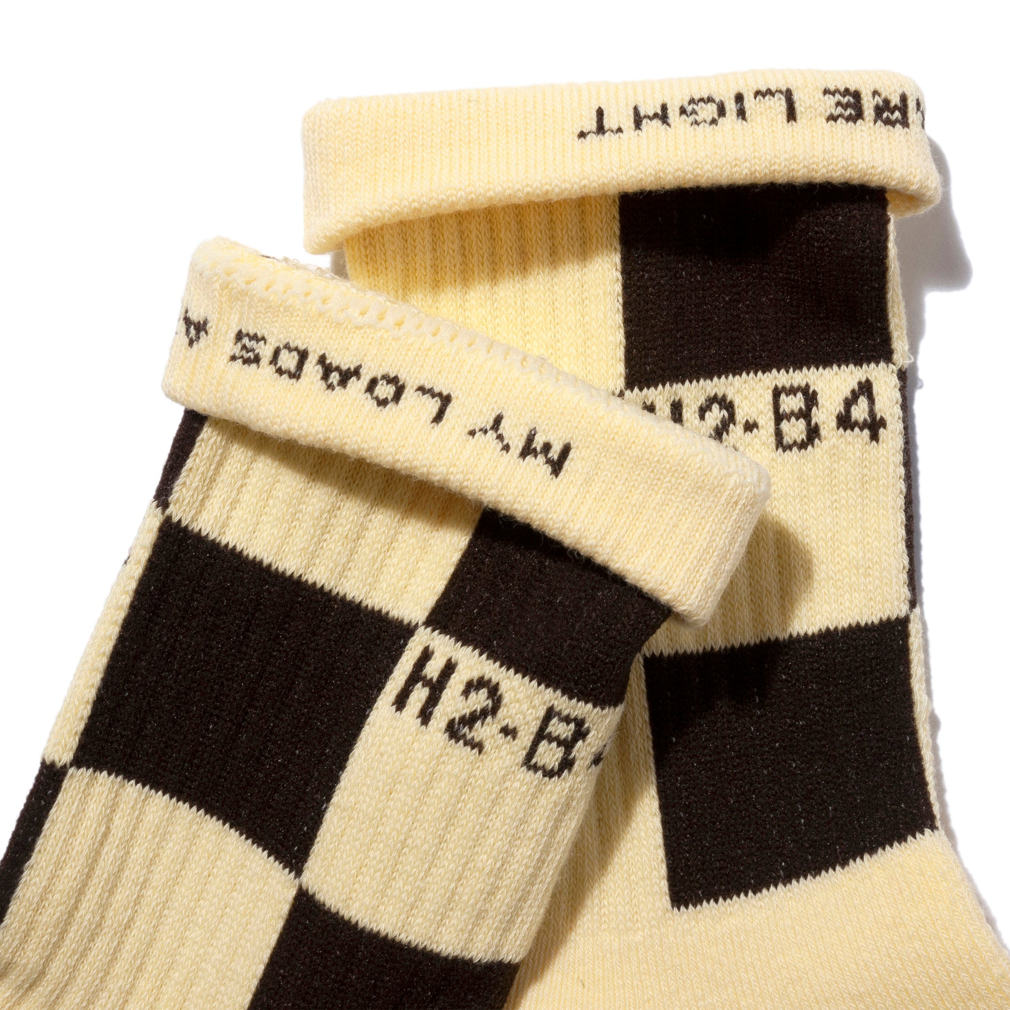 MY LOADS ARE LIGHT X BAL X HUMAN NATURE "COTTON ACRYLIC SOCKS"