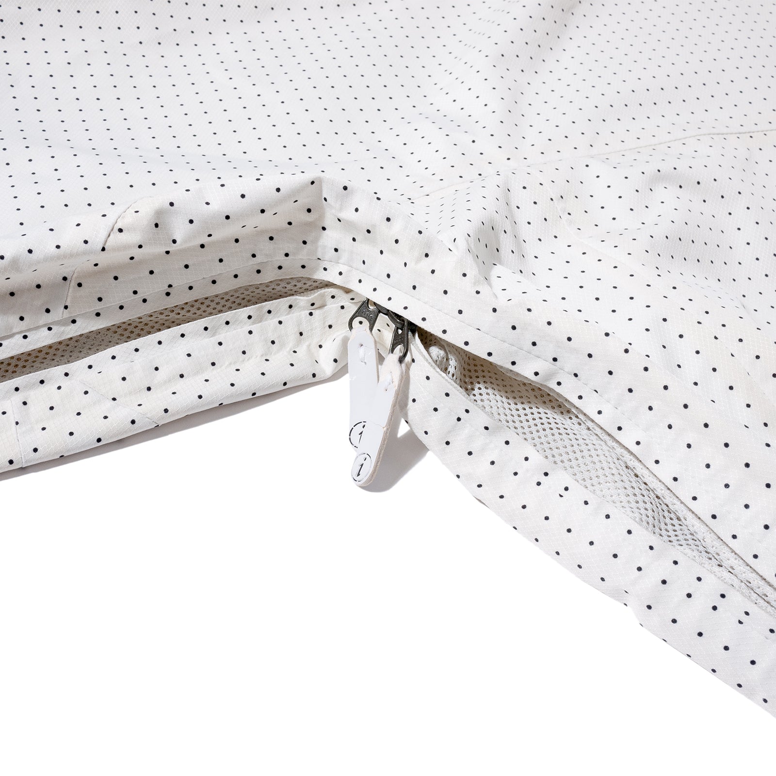 GRAY SCALE SERIES PULLOVER JKT