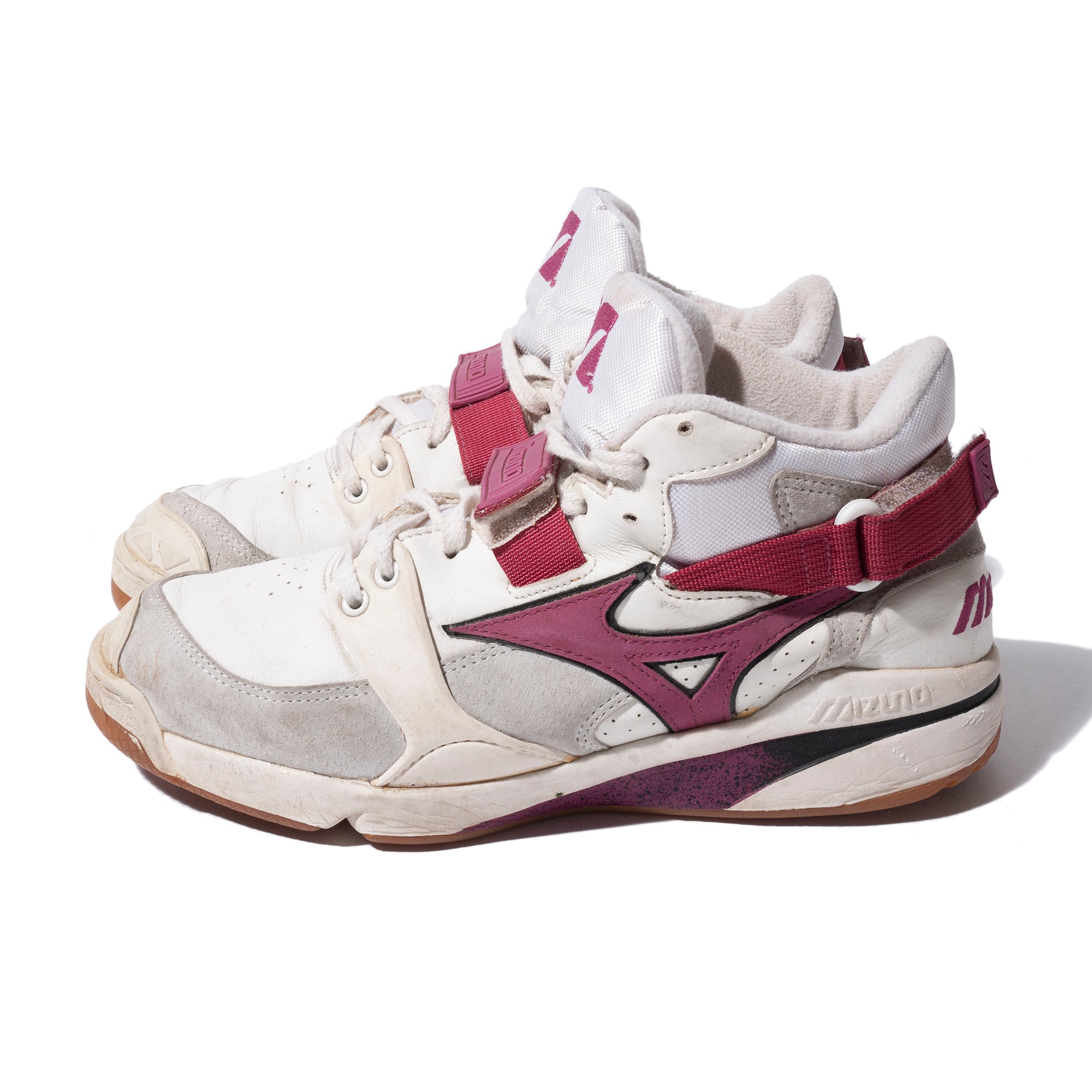 90S HI TOP SNEAKER