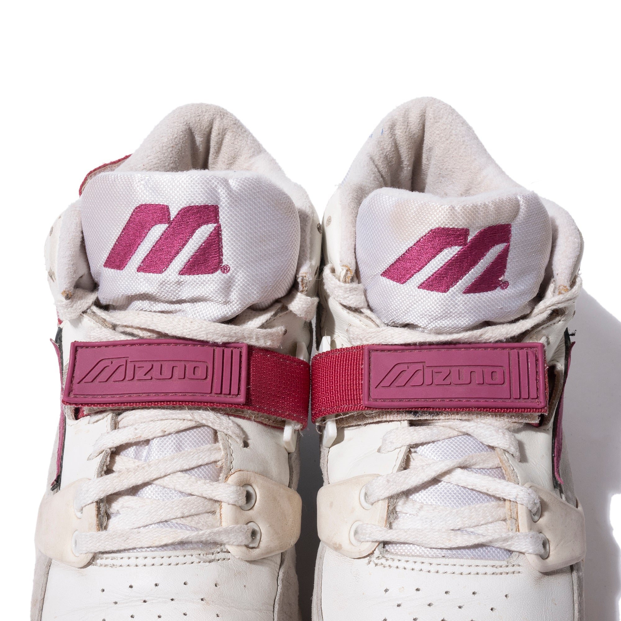 90S HI TOP SNEAKER