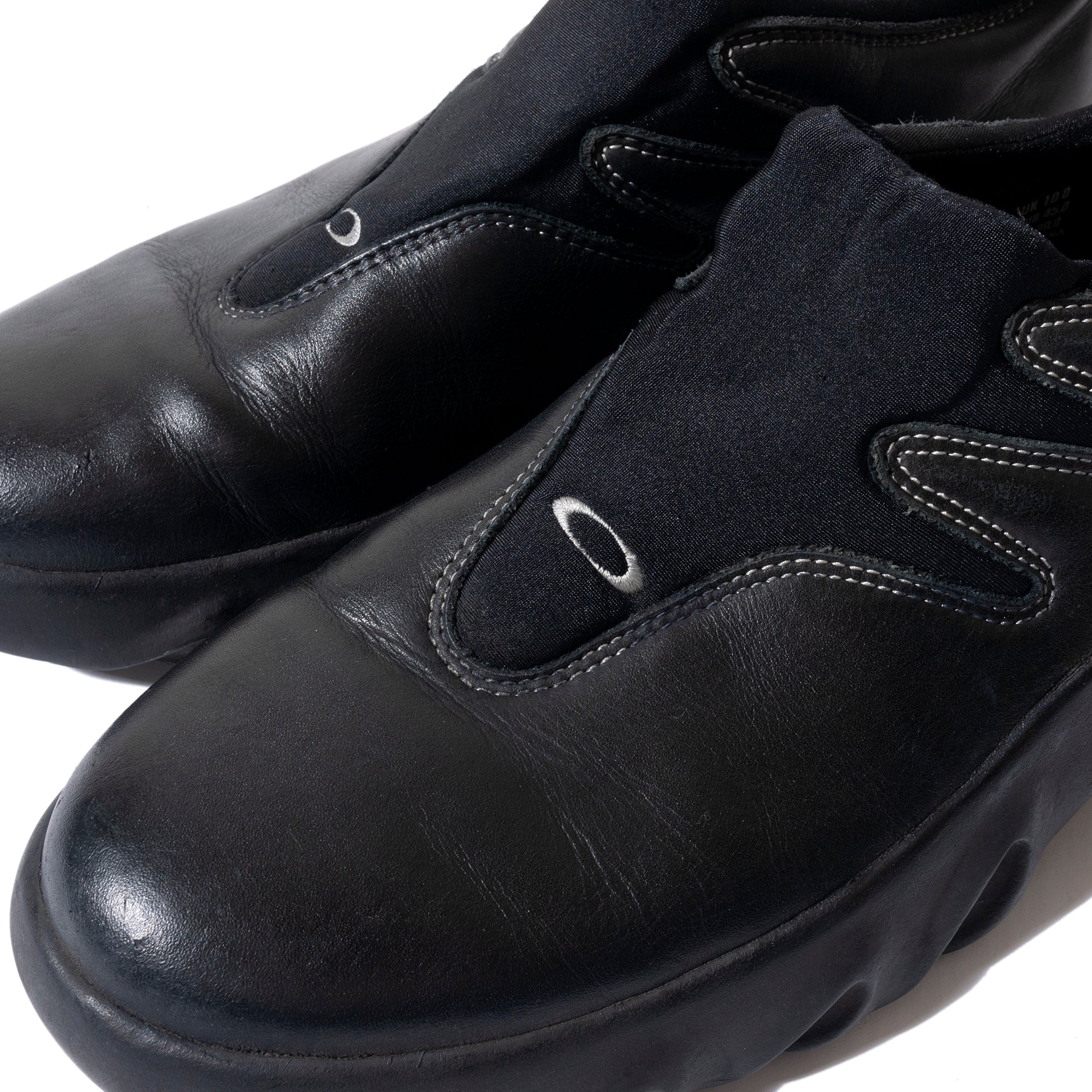 FLESH (Black Leather)