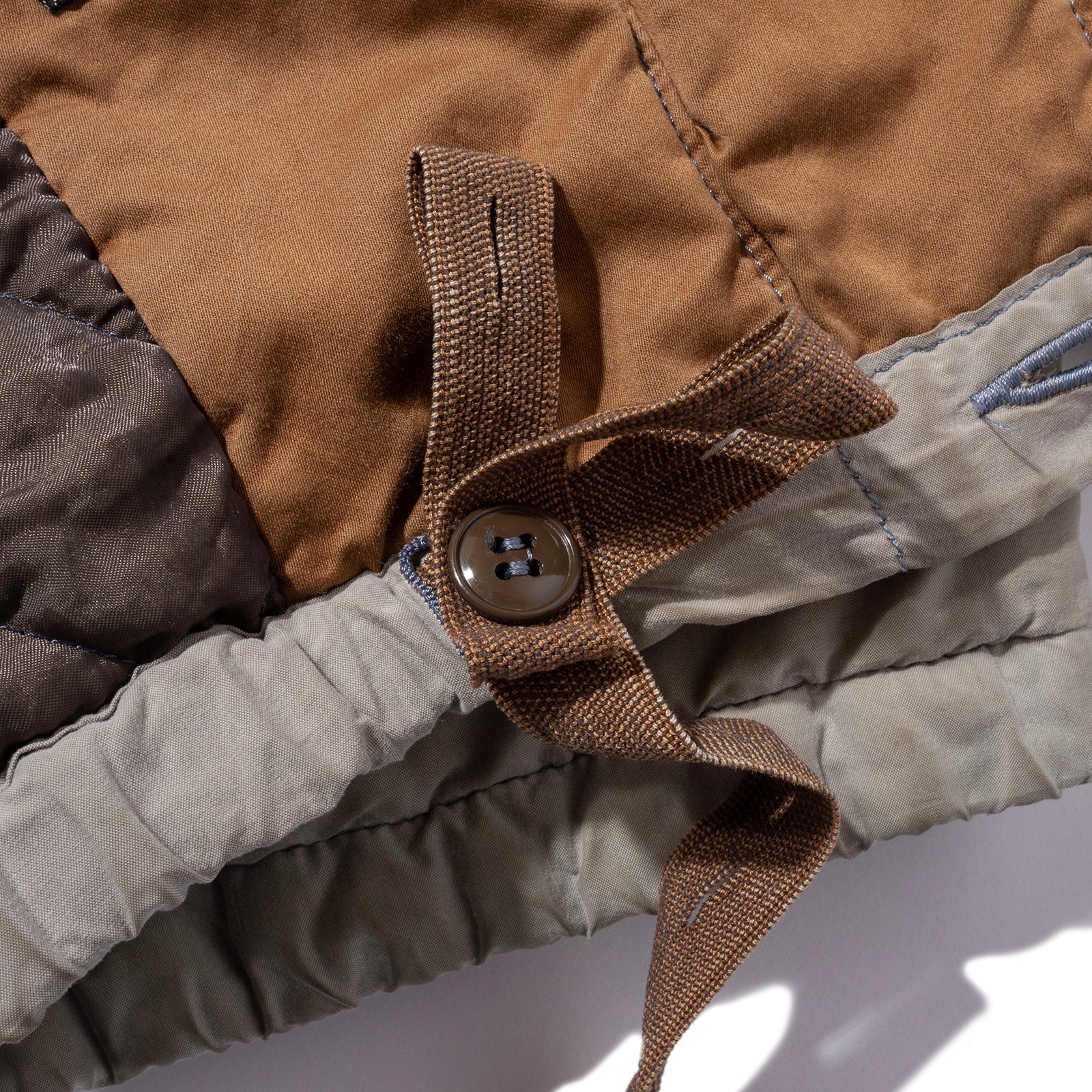 HOODED JACKET